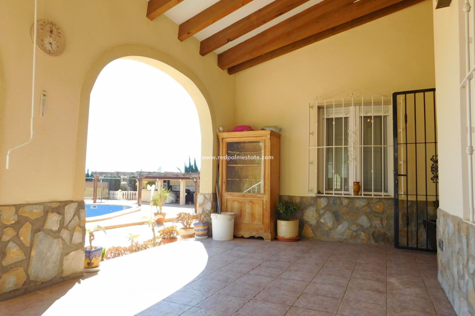 Resale - Villa -
Catral