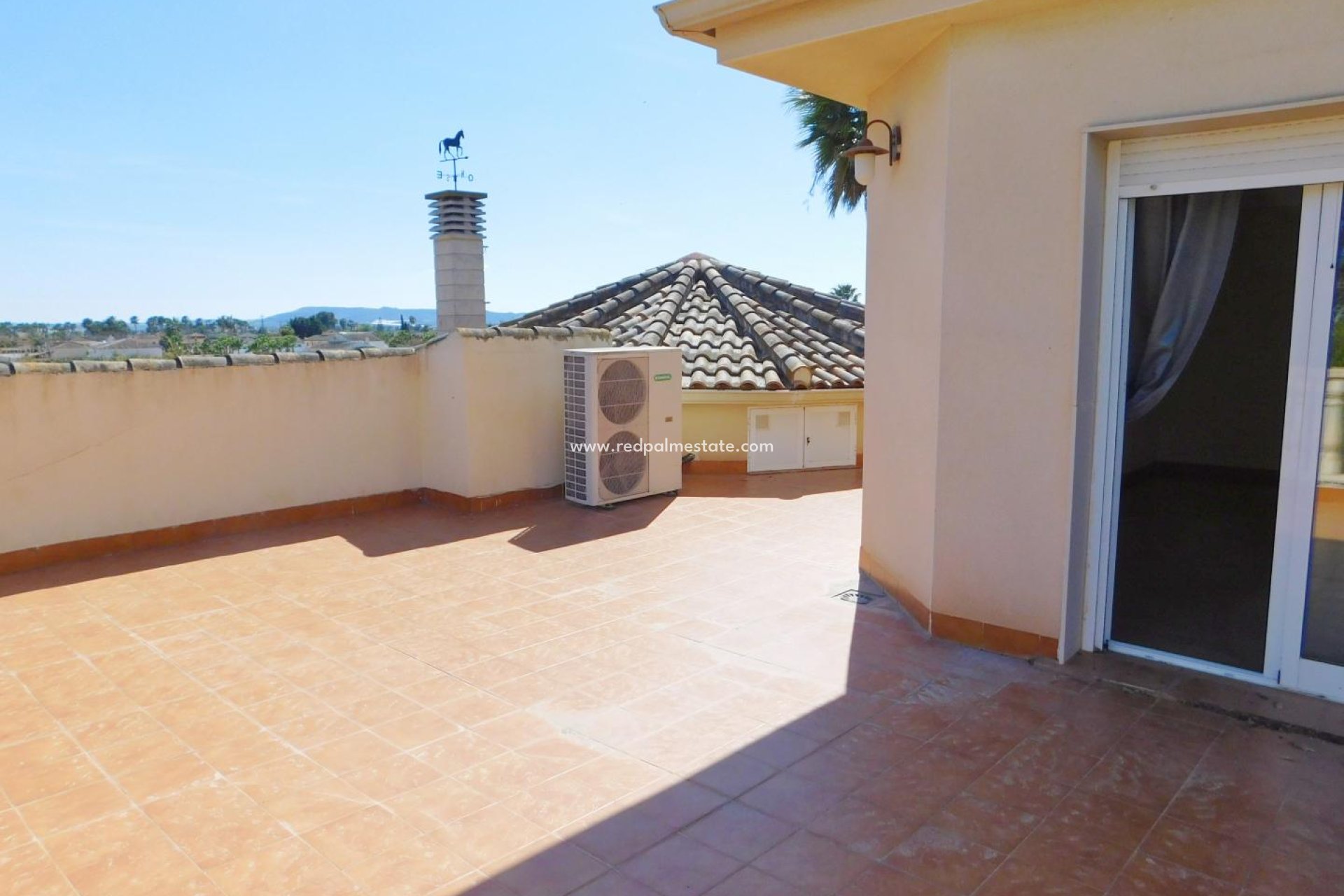 Resale - Villa -
Catral