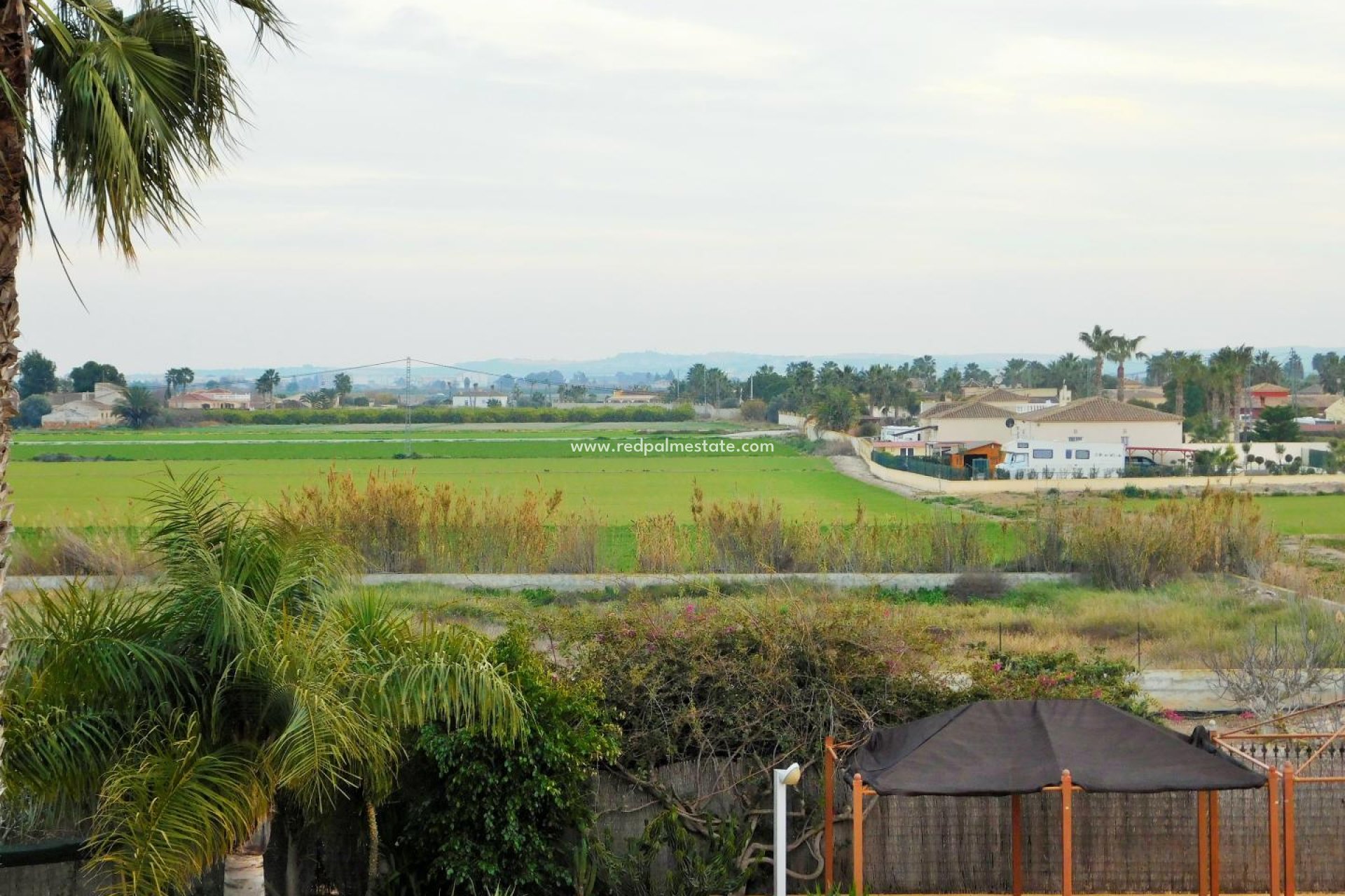 Resale - Villa -
Catral