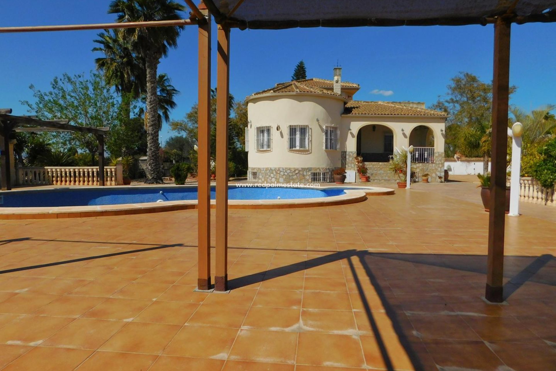 Resale - Villa -
Catral