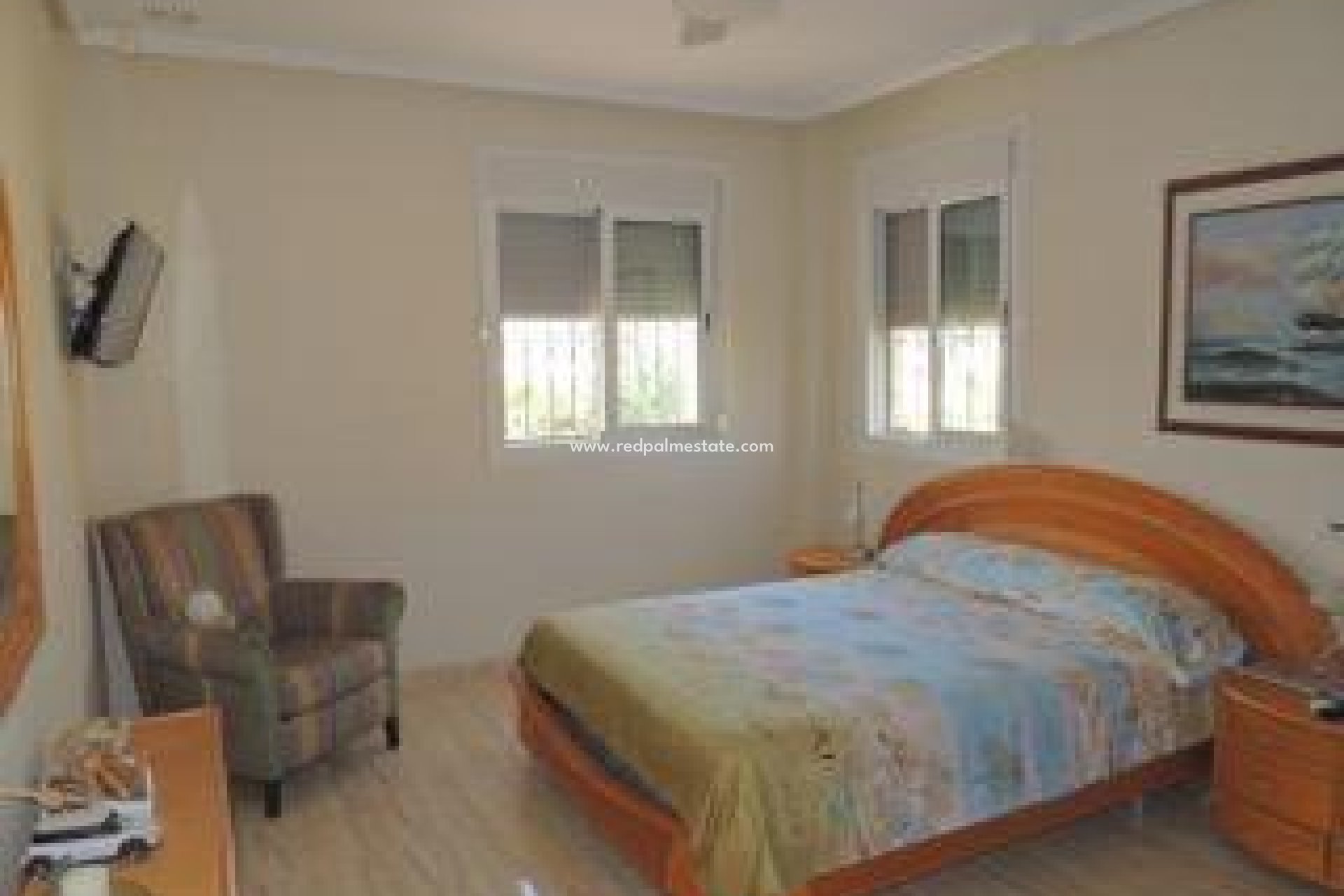Resale - Villa -
Catral