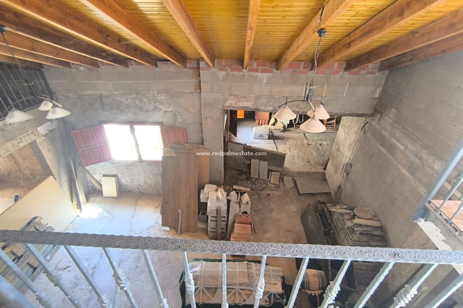 Resale - Villa -
Chinorlet - Inland