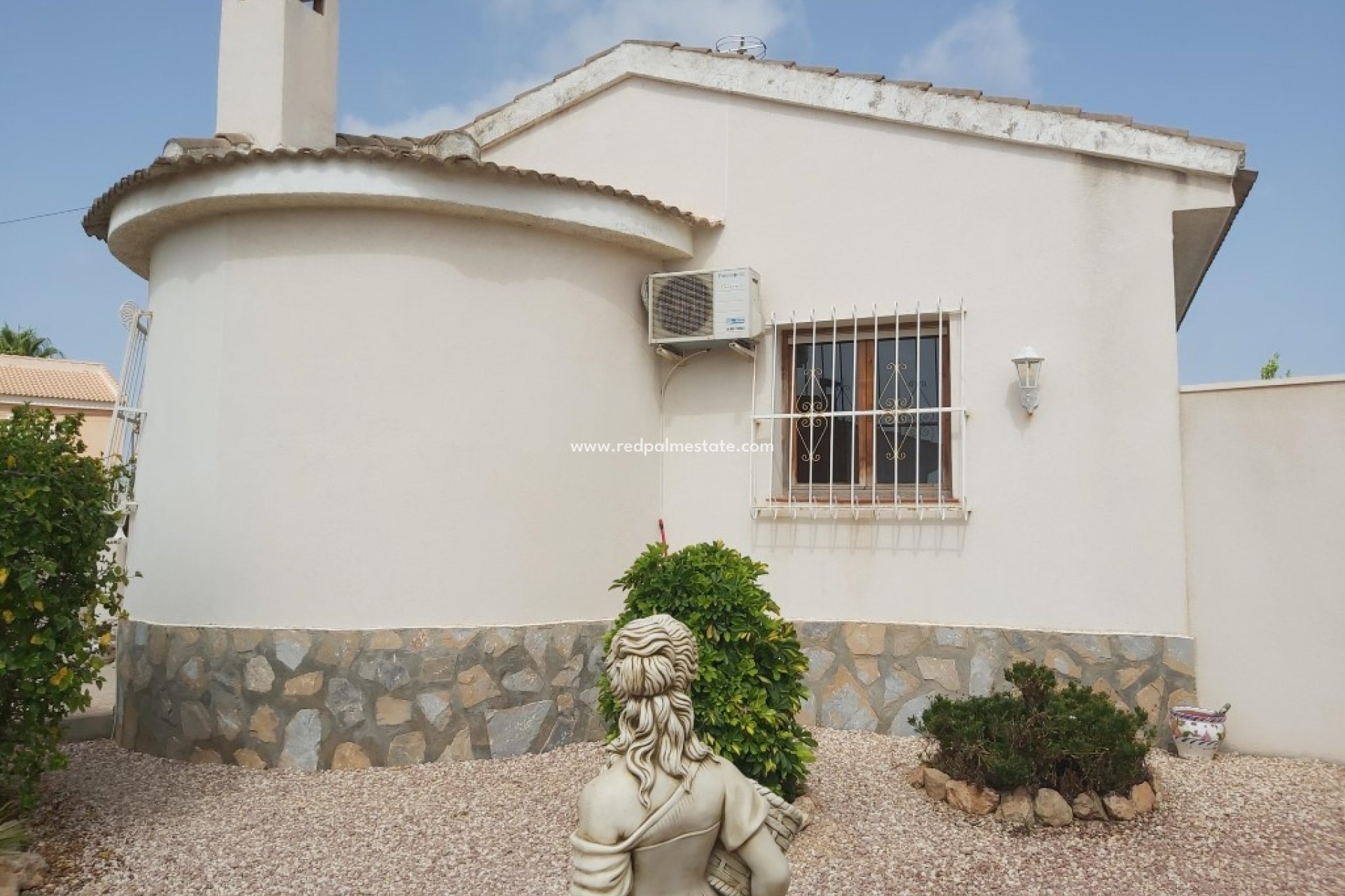 Resale - Villa -
Ciudad quesada - Costa Blanca