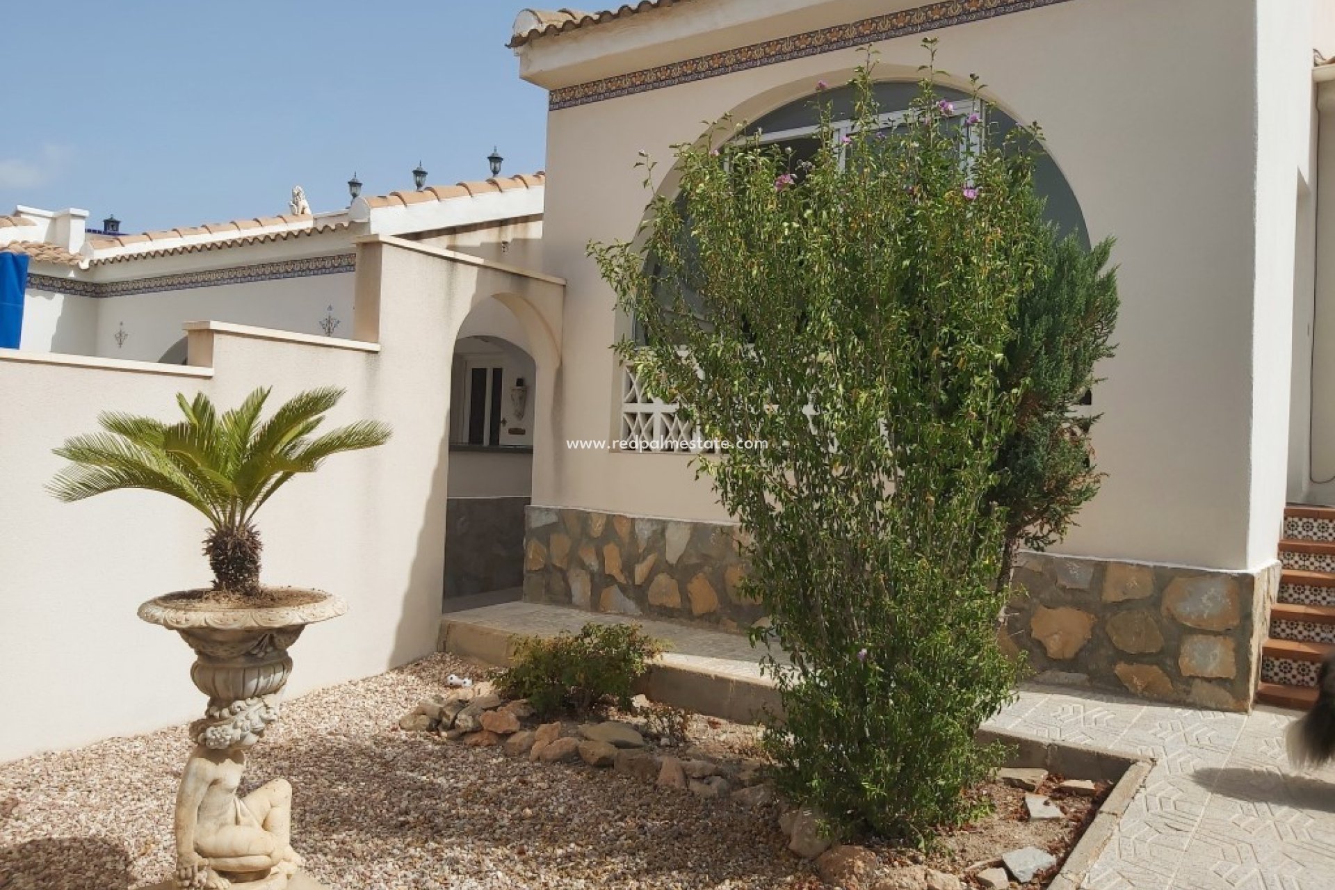 Resale - Villa -
Ciudad quesada - Costa Blanca