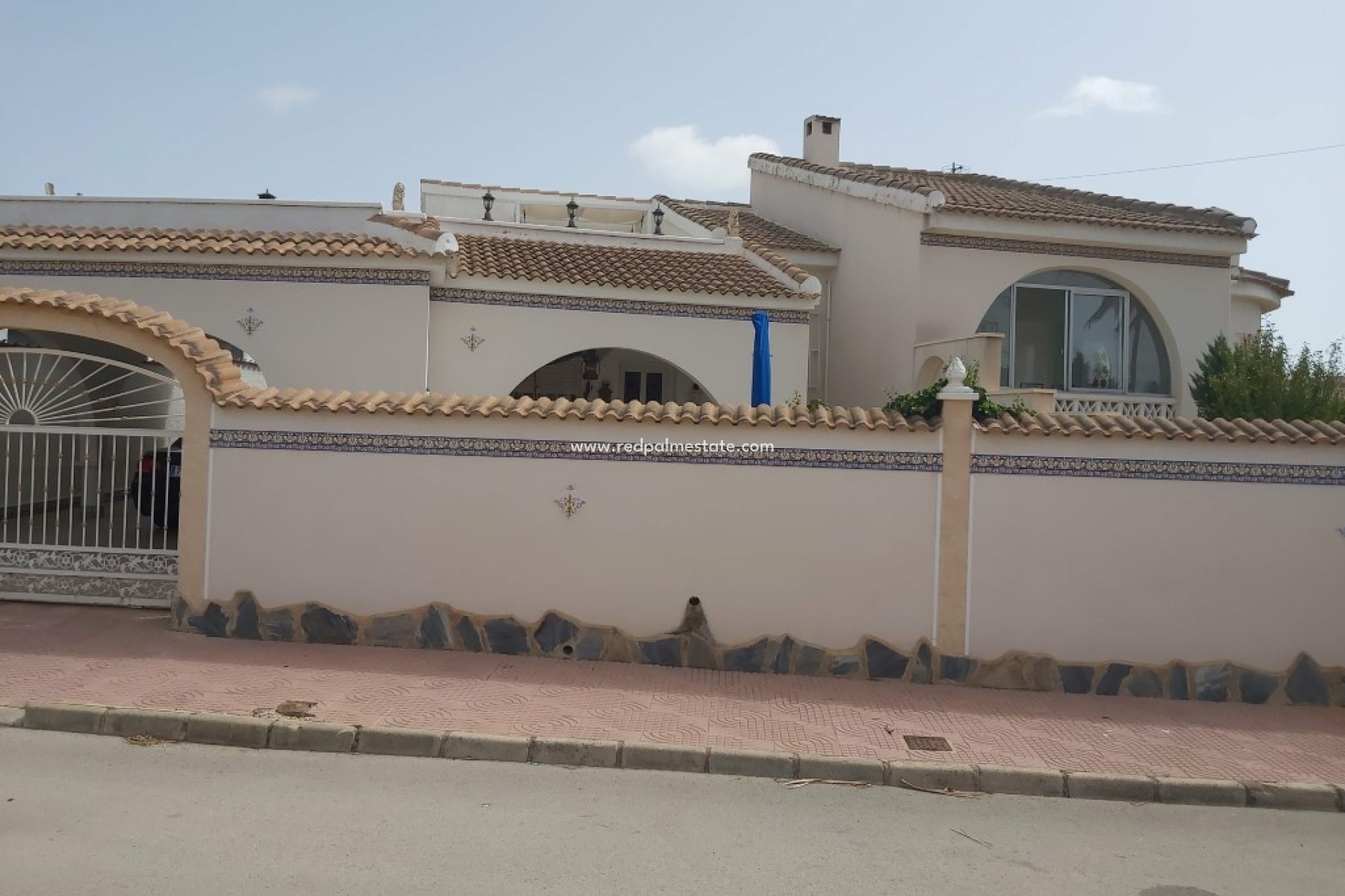 Resale - Villa -
Ciudad quesada - Costa Blanca