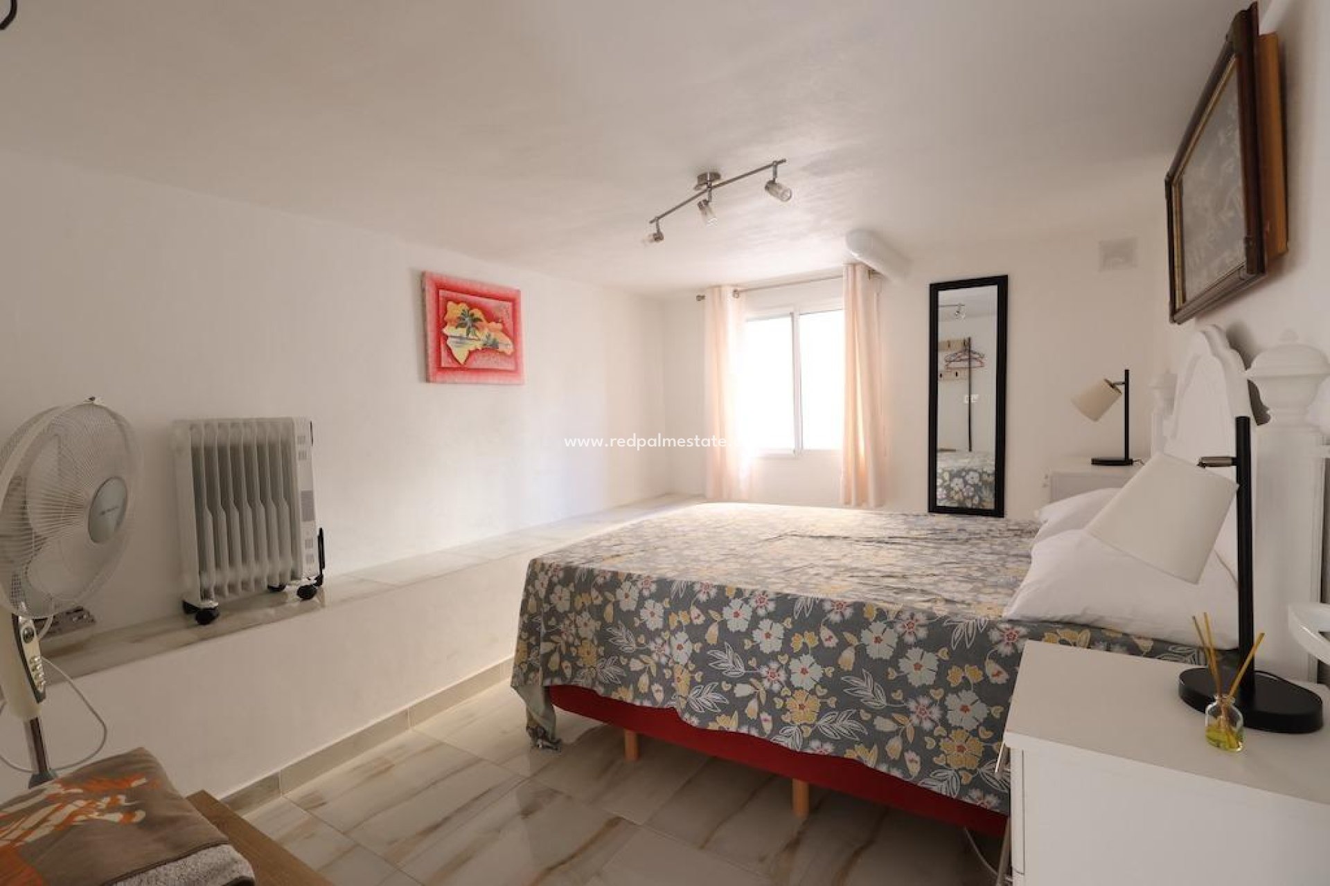 Resale - Villa -
Ciudad quesada - Costa Blanca