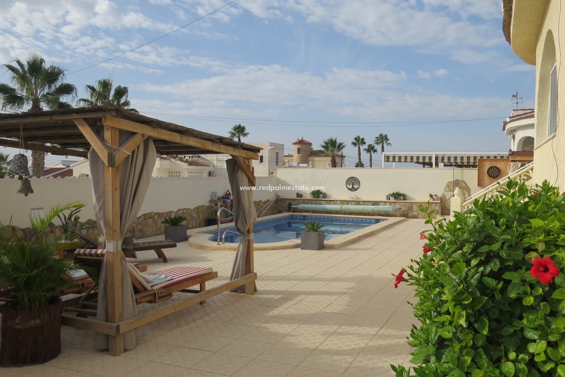 Resale - Villa -
Ciudad quesada - Costa Blanca