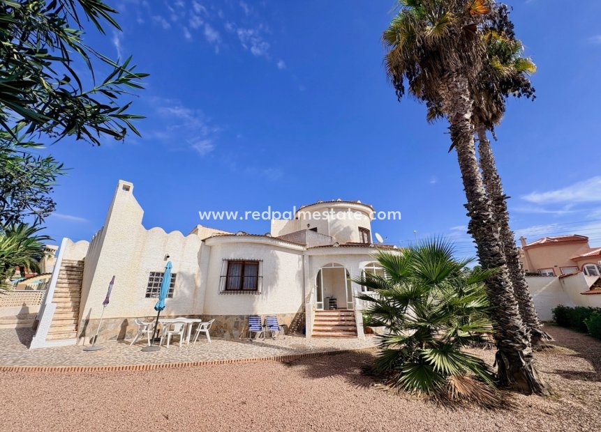Resale - Villa -
Ciudad Quesada/Rojales - Rojales