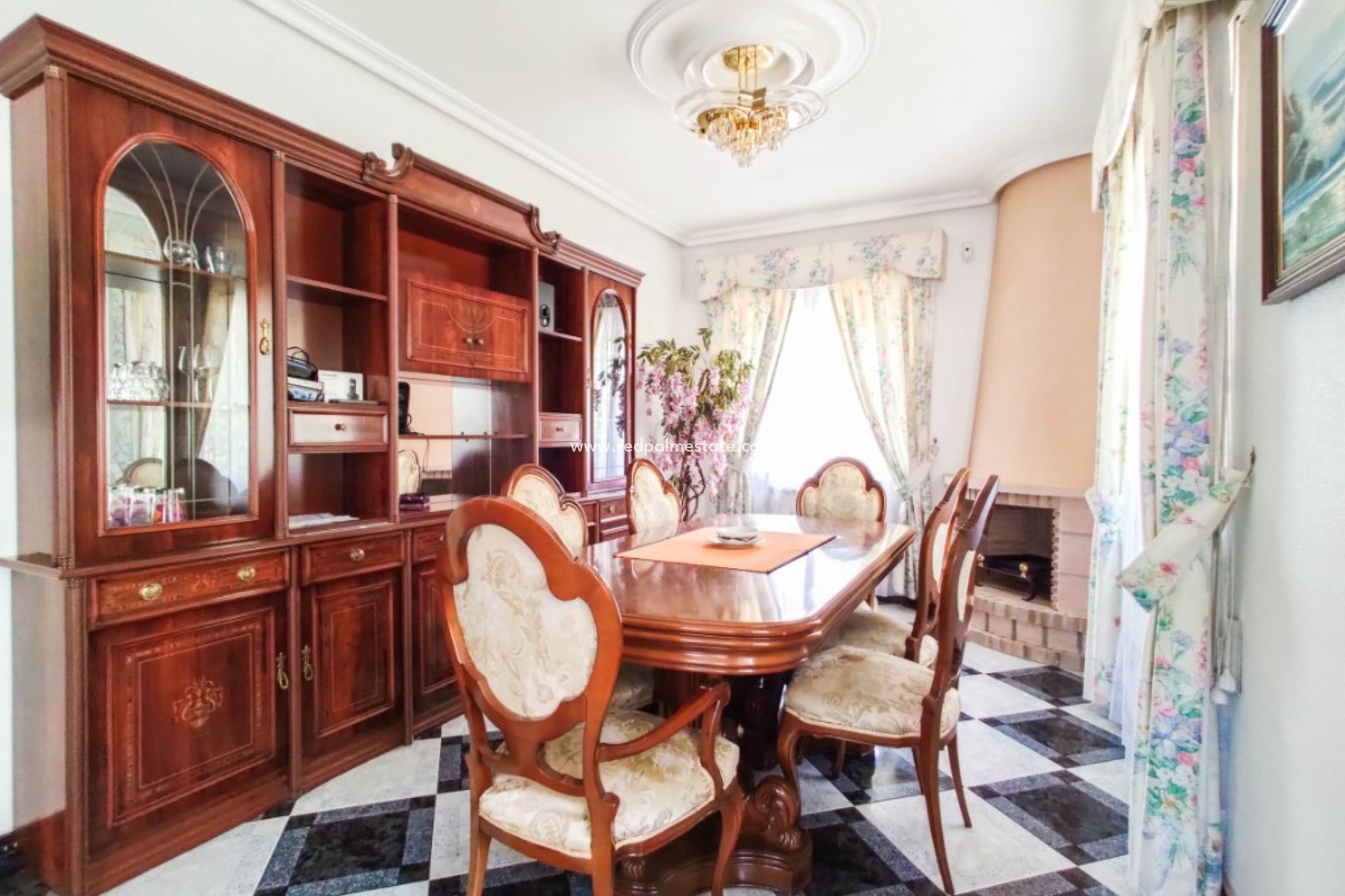 Resale - Villa -
Ciudad Quesada