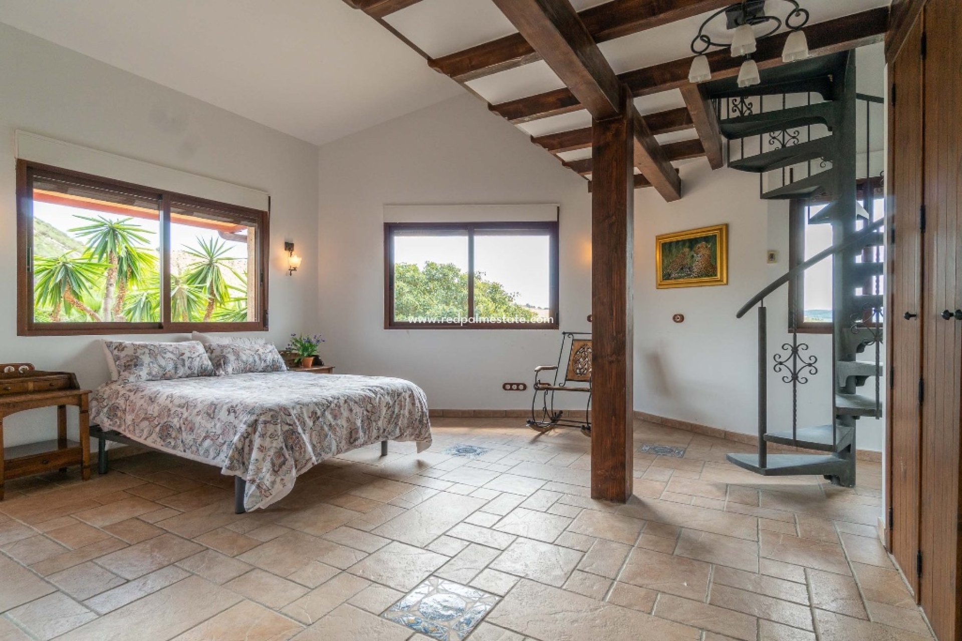 Resale - Villa -
Costa Blanca - Orihuela Costa