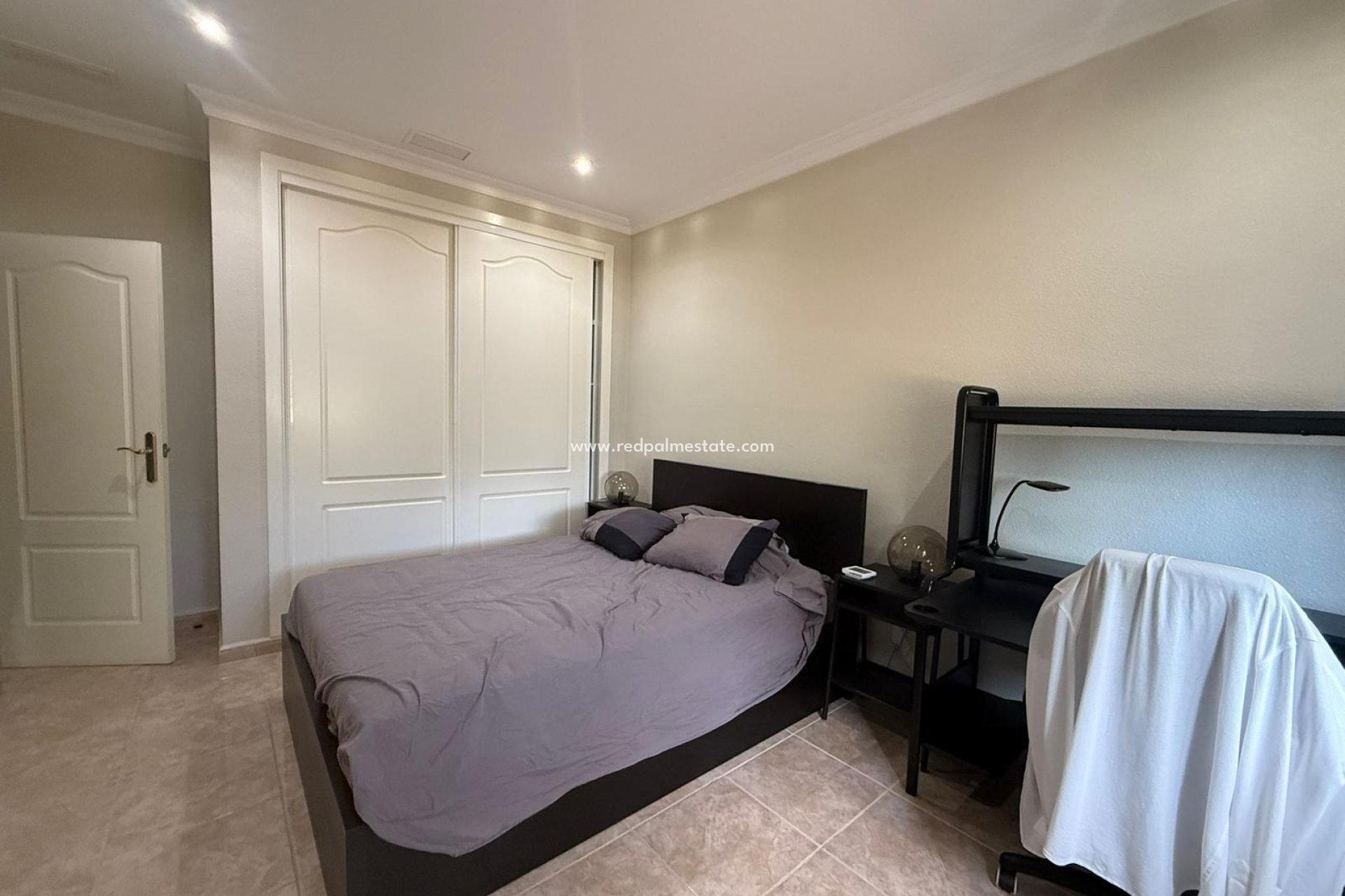 Resale - Villa -
Cox - Callosa de Segura