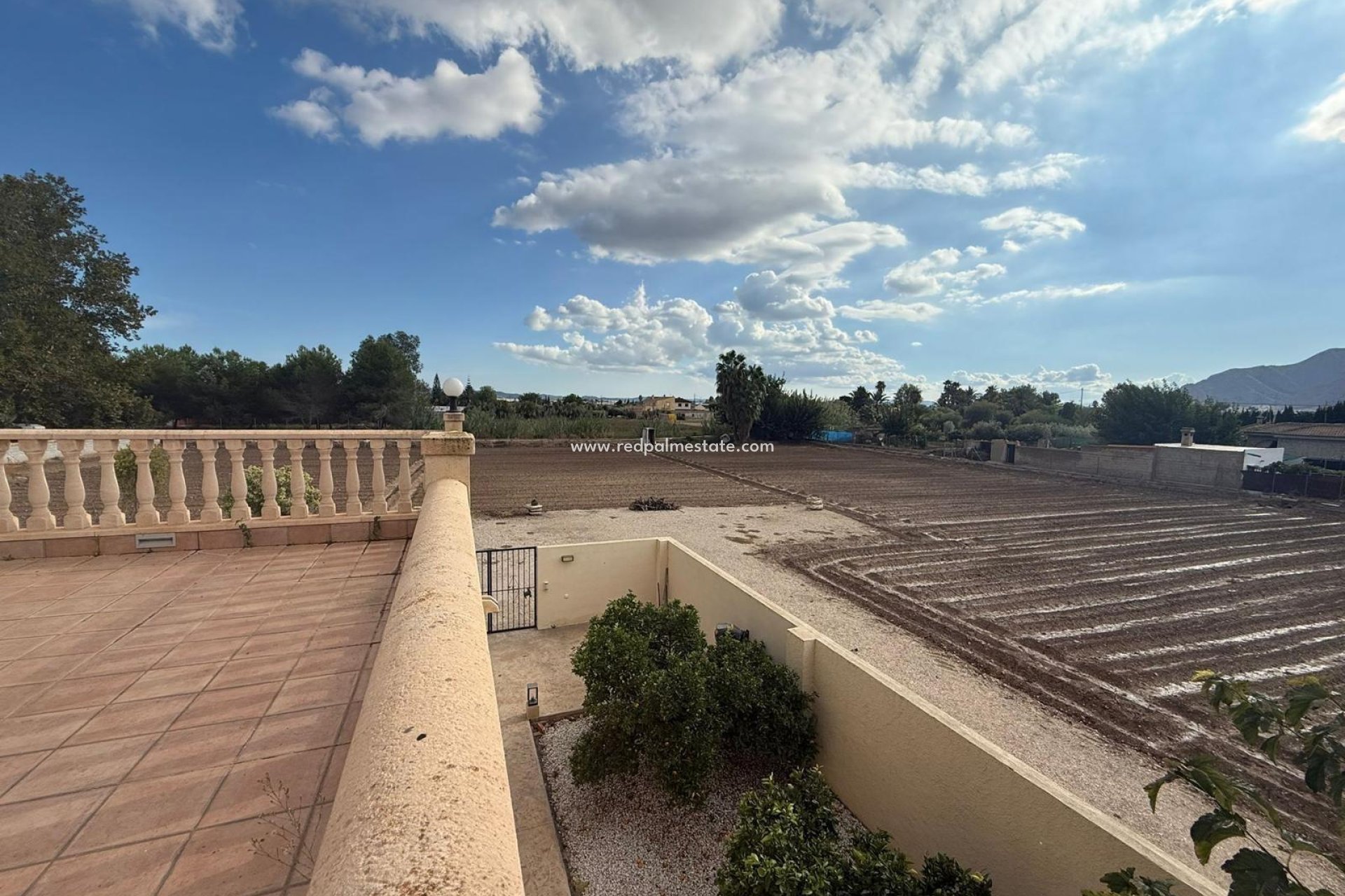 Resale - Villa -
Cox - Callosa de Segura