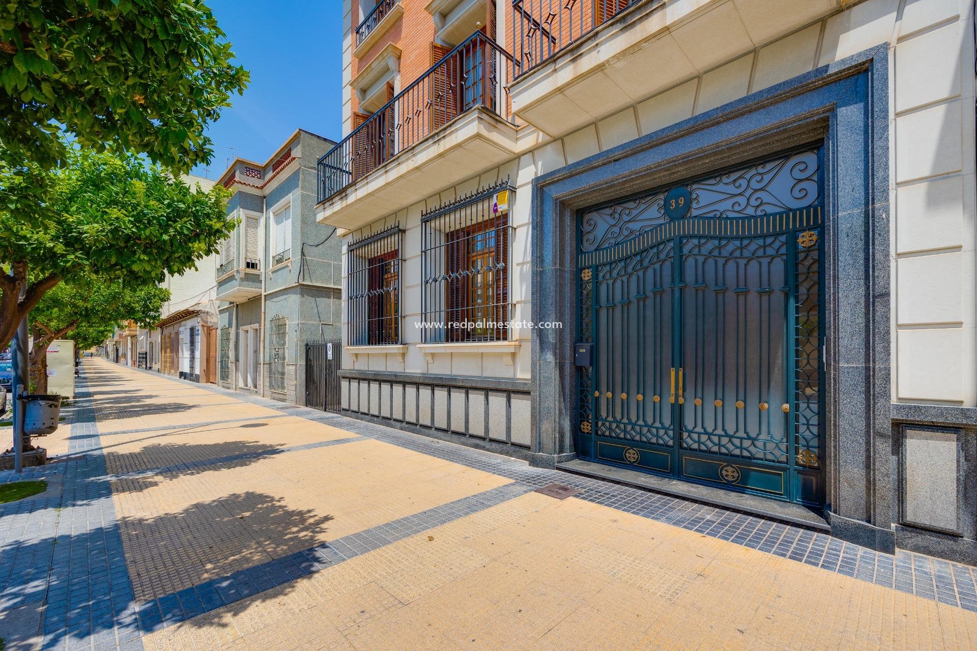 Resale - Villa -
Cox - Comunidad Valenciana