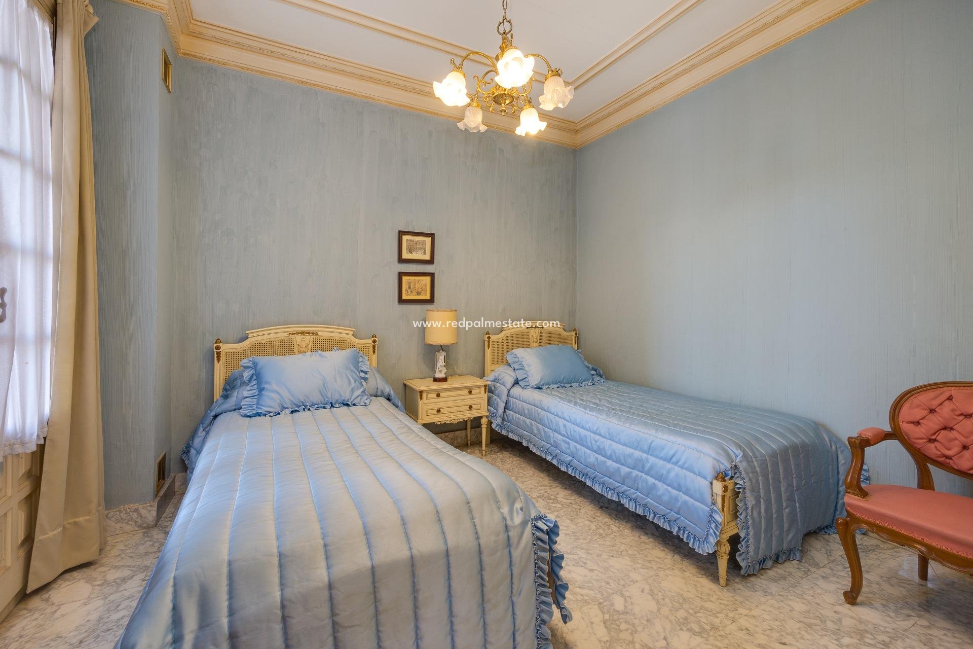 Resale - Villa -
Cox - Comunidad Valenciana