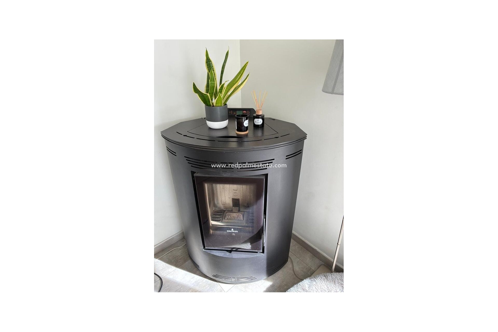 Resale - Villa -
Crevillente - Costa Blanca