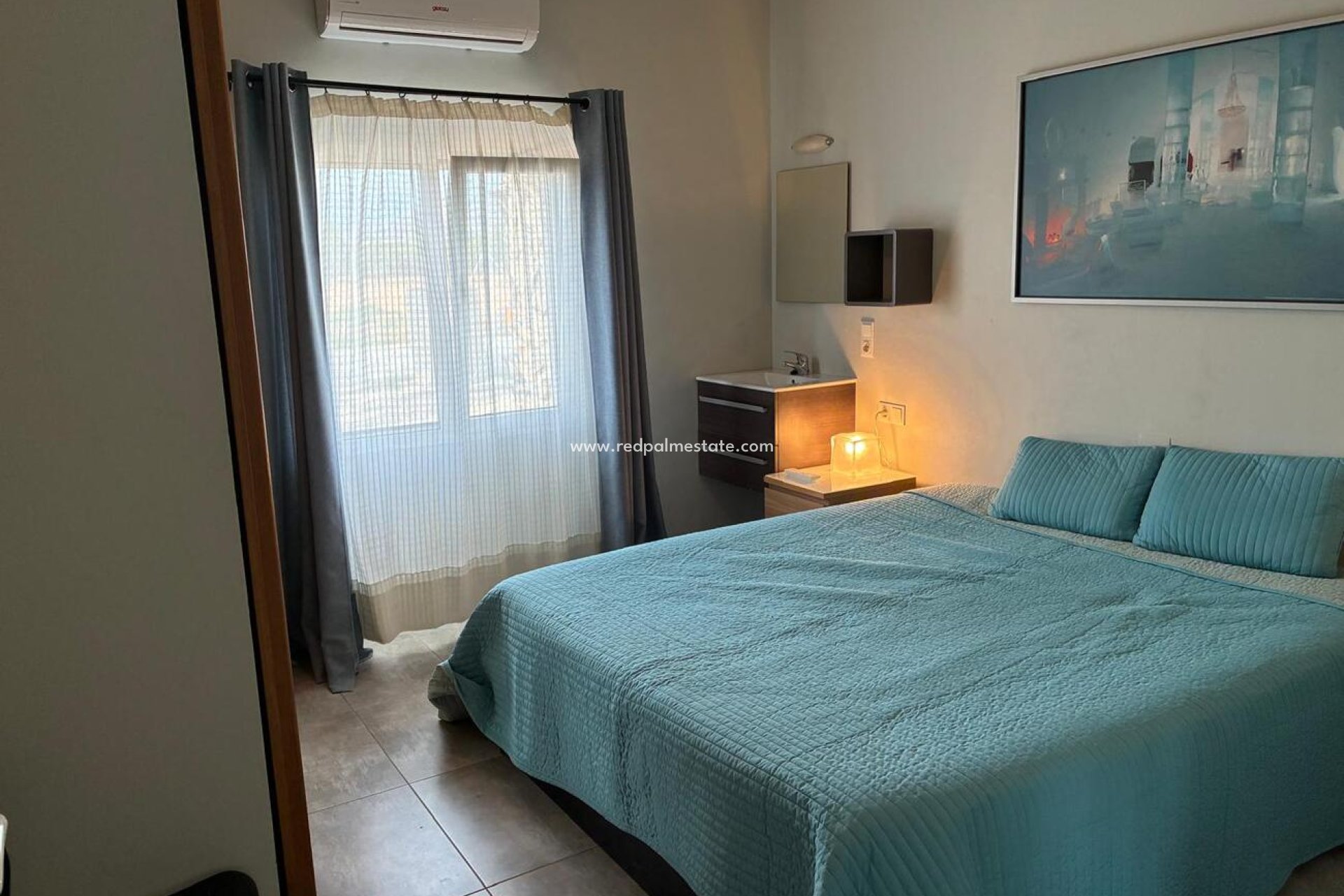 Resale - Villa -
Crevillente - Costa Blanca