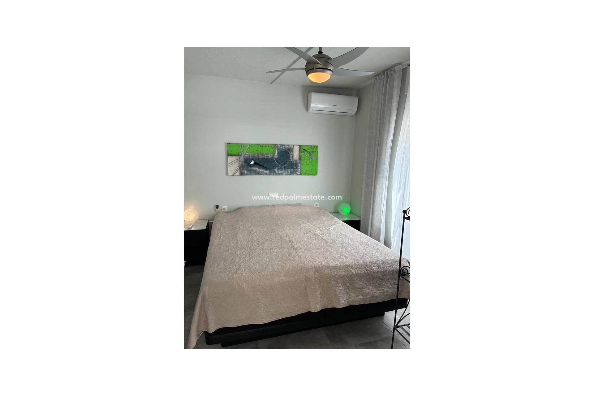 Resale - Villa -
Crevillente - Costa Blanca