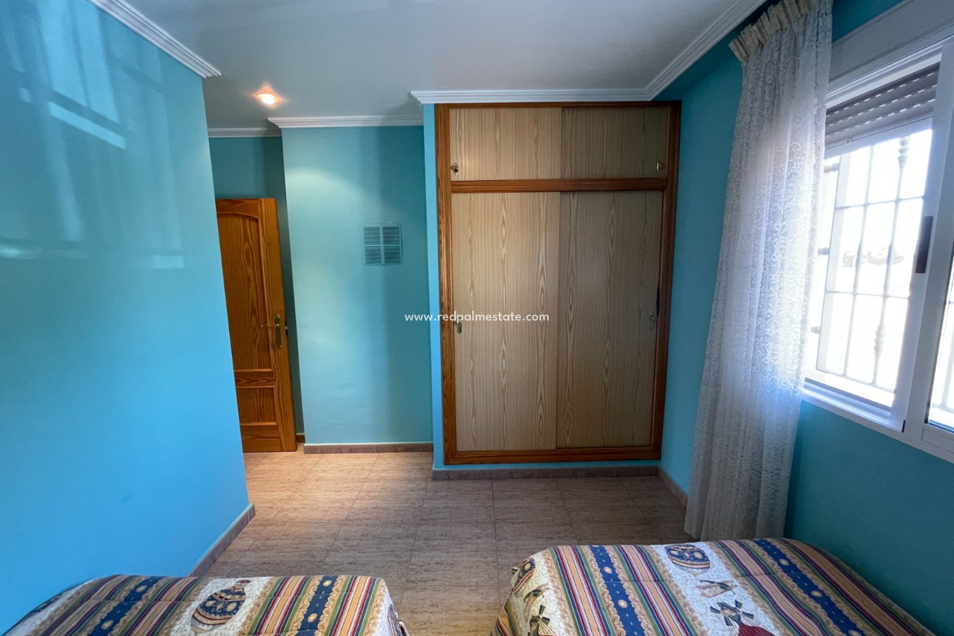 Resale - Villa -
Crevillente - Inland