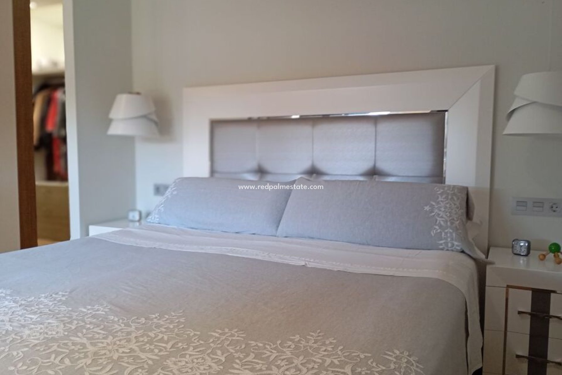 Resale - Villa -
Daya Nueva - Costa Blanca