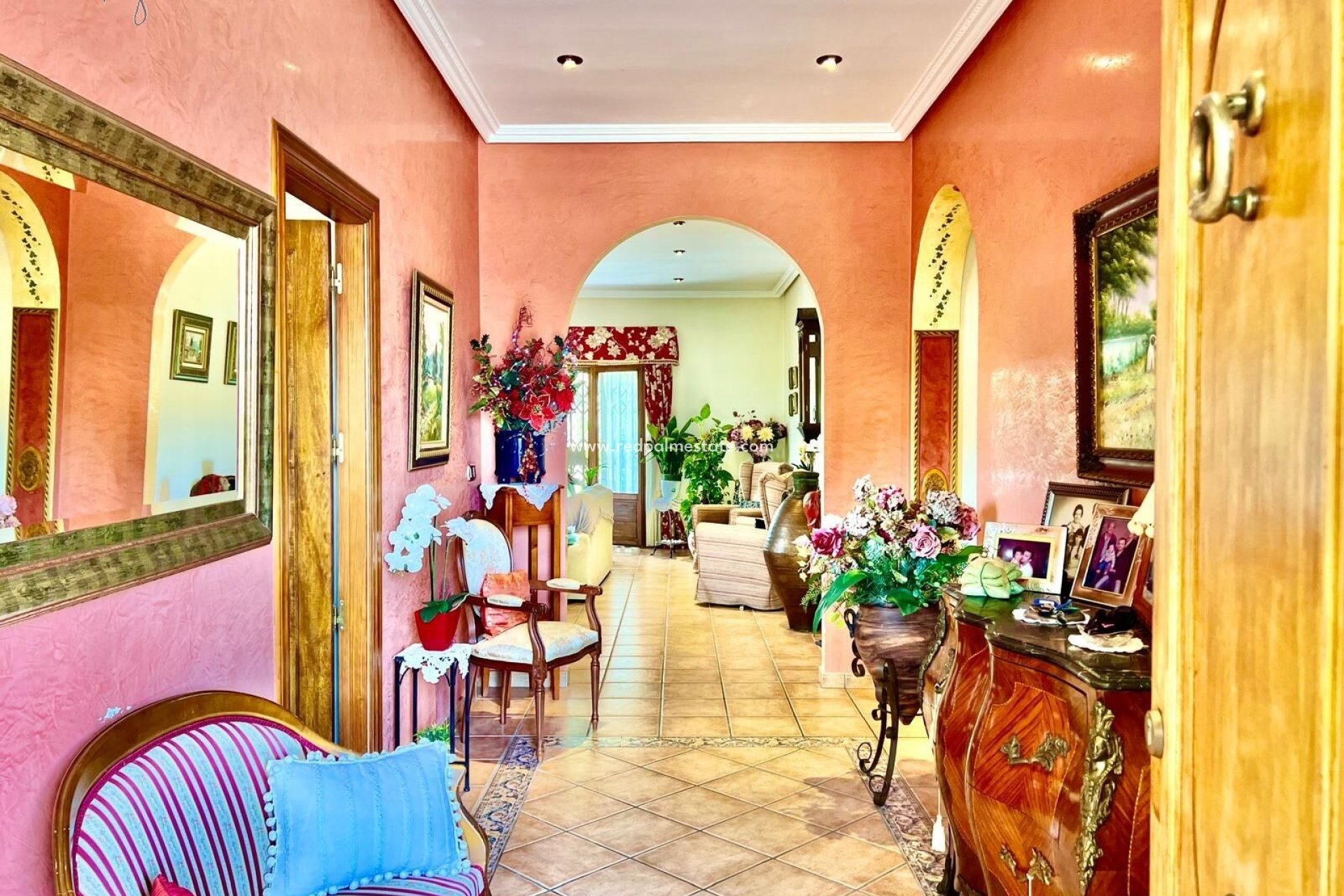 Resale - Villa -
Daya Vieja - Costa Blanca Sur