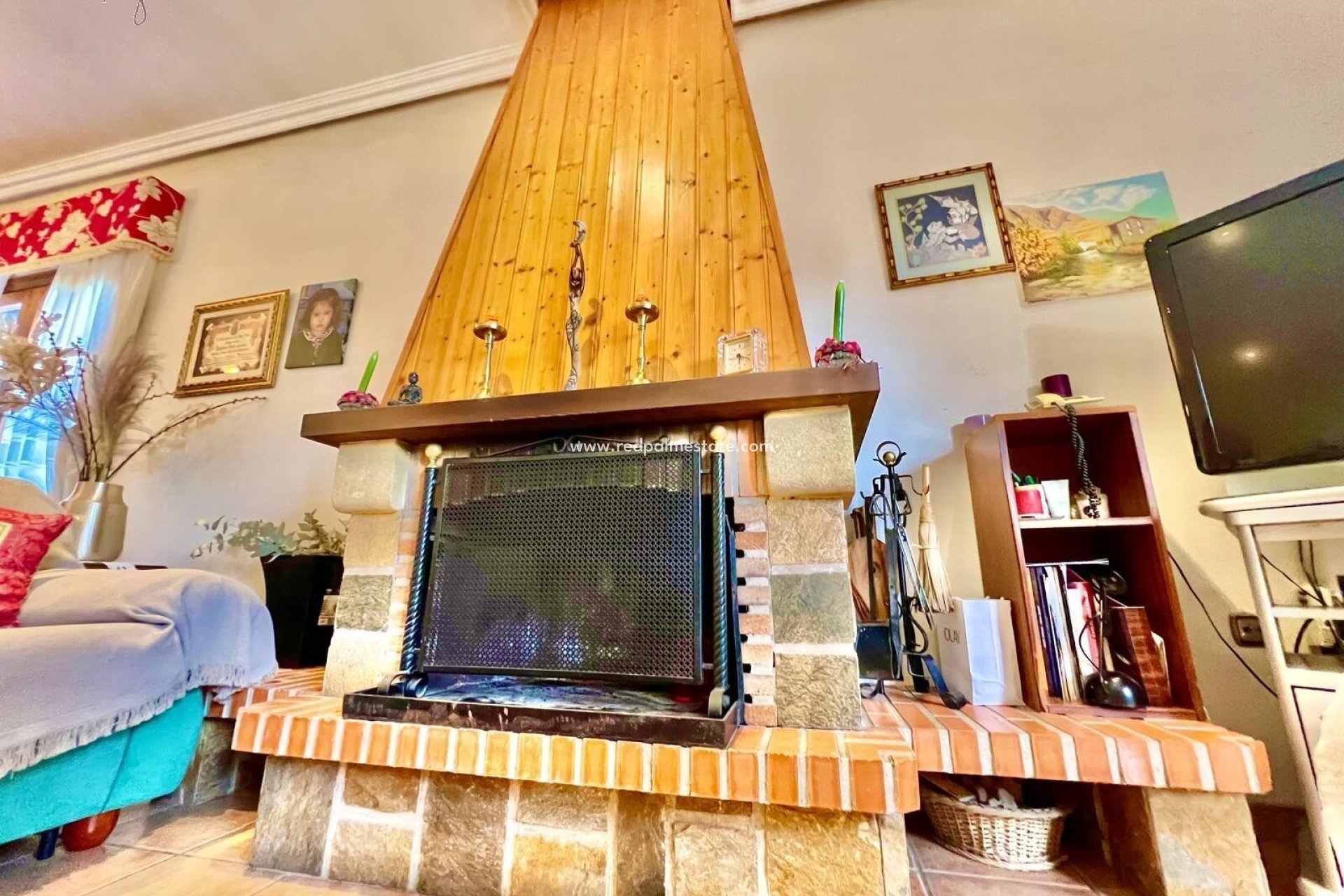 Resale - Villa -
Daya Vieja - Costa Blanca Sur