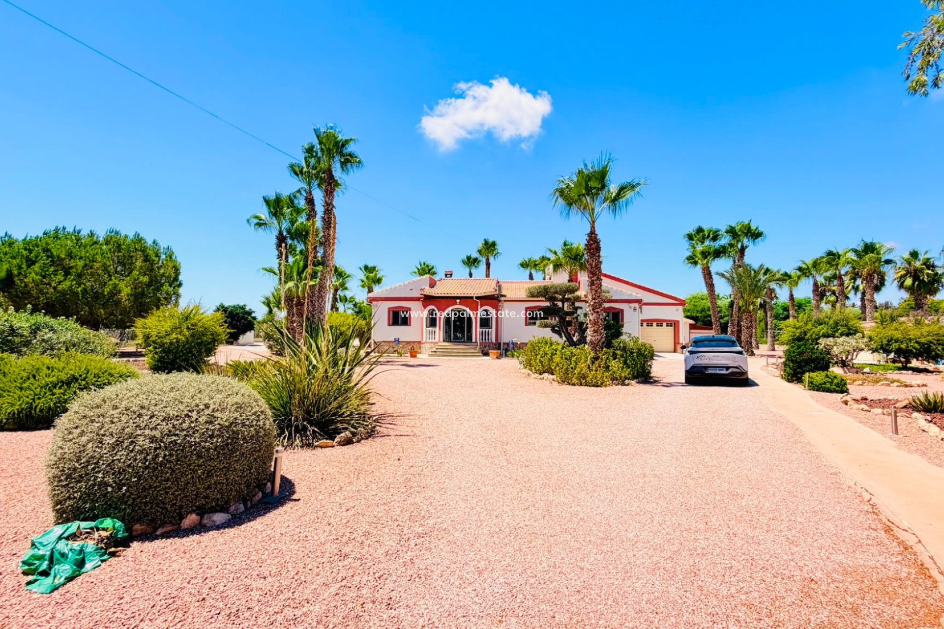 Resale - Villa -
Daya Vieja - Costa Blanca
