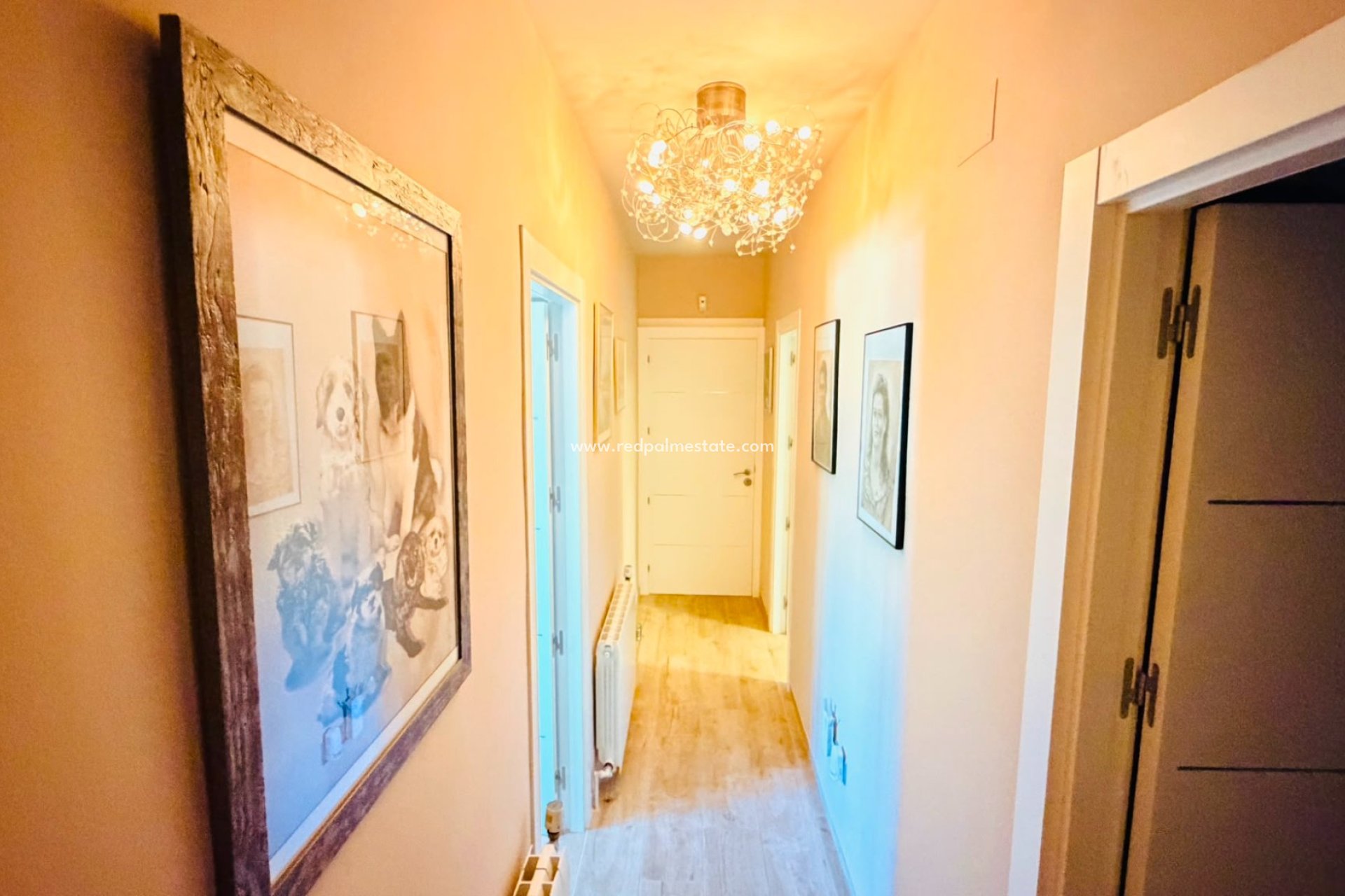 Resale - Villa -
Daya Vieja - Costa Blanca