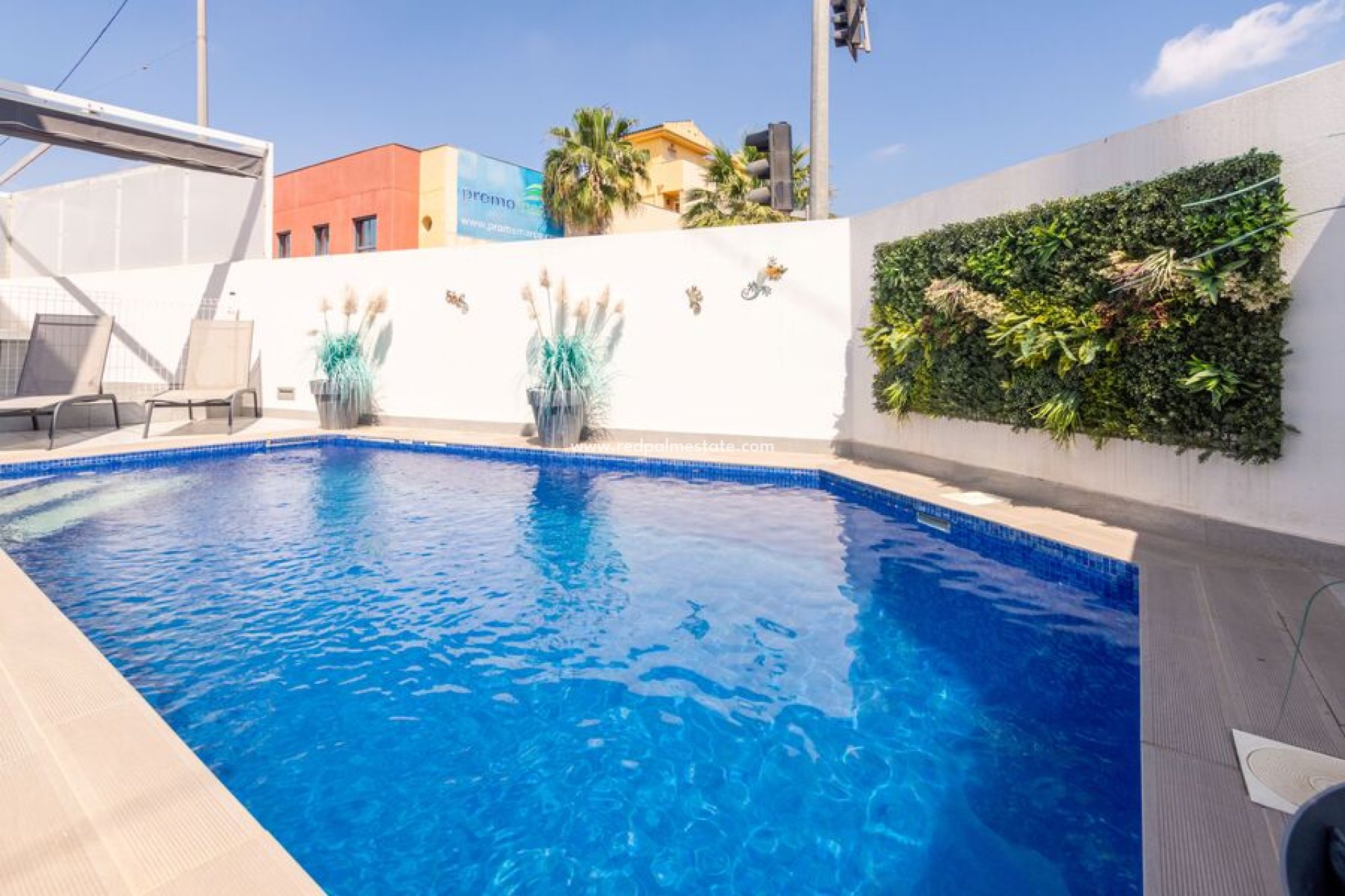 Resale - Villa -
Daya Vieja - Costa Blanca