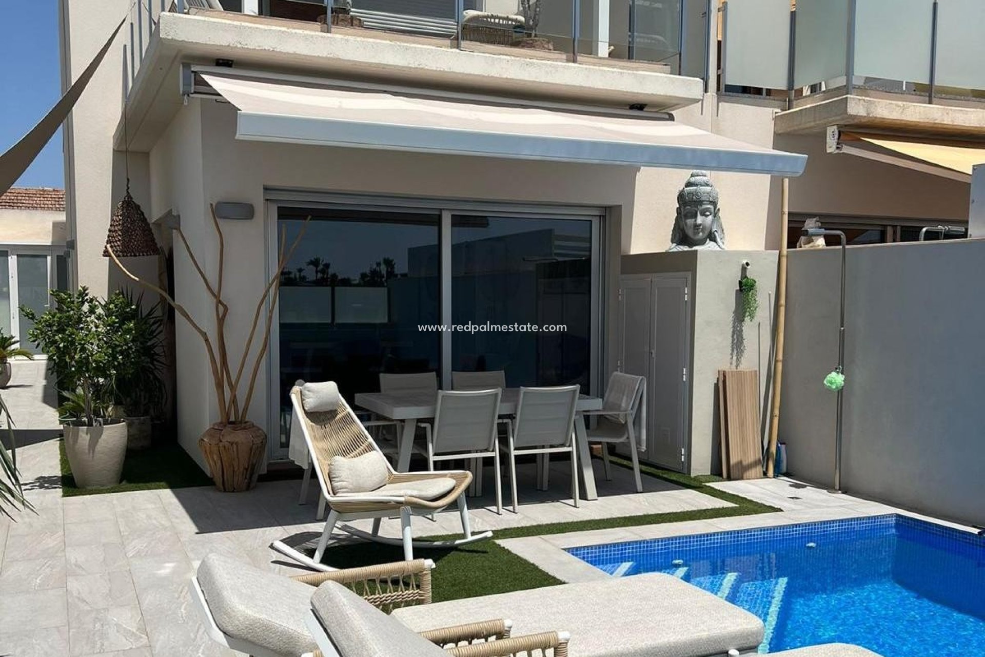 Resale - Villa -
Daya Vieja - Costa Blanca