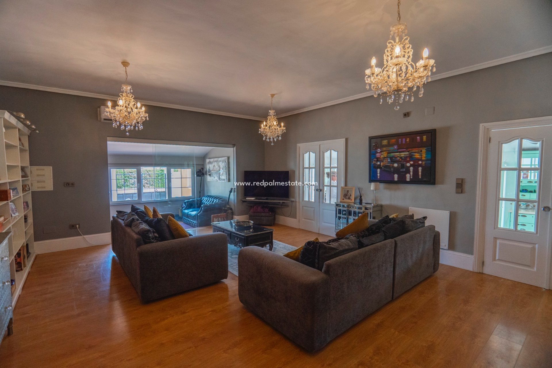 Resale - Villa -
Daya Vieja - Heredades