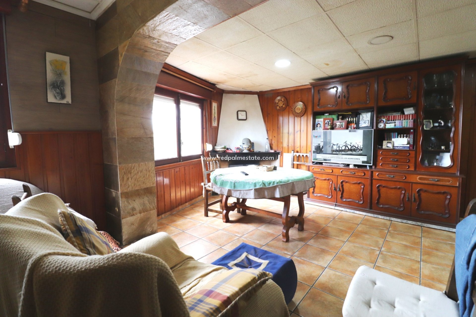 Resale - Villa -
Daya Vieja - Heredades