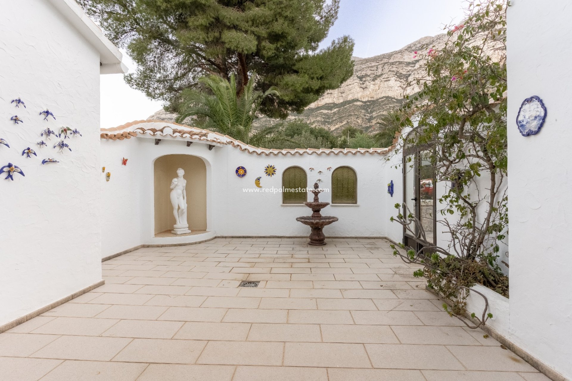 Resale - Villa -
Denia - Costa Blanca