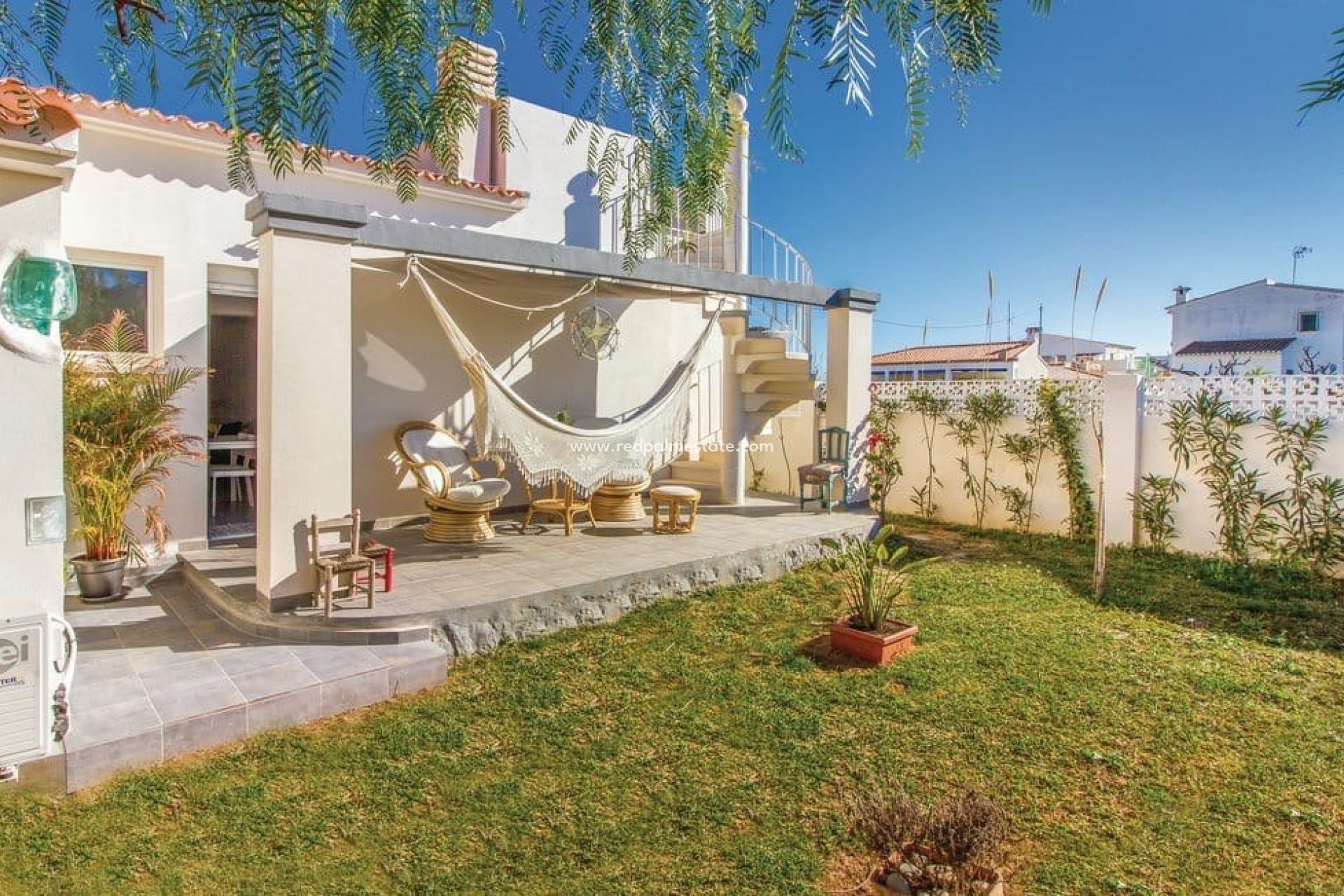 Resale - Villa -
Denia - Les deveses