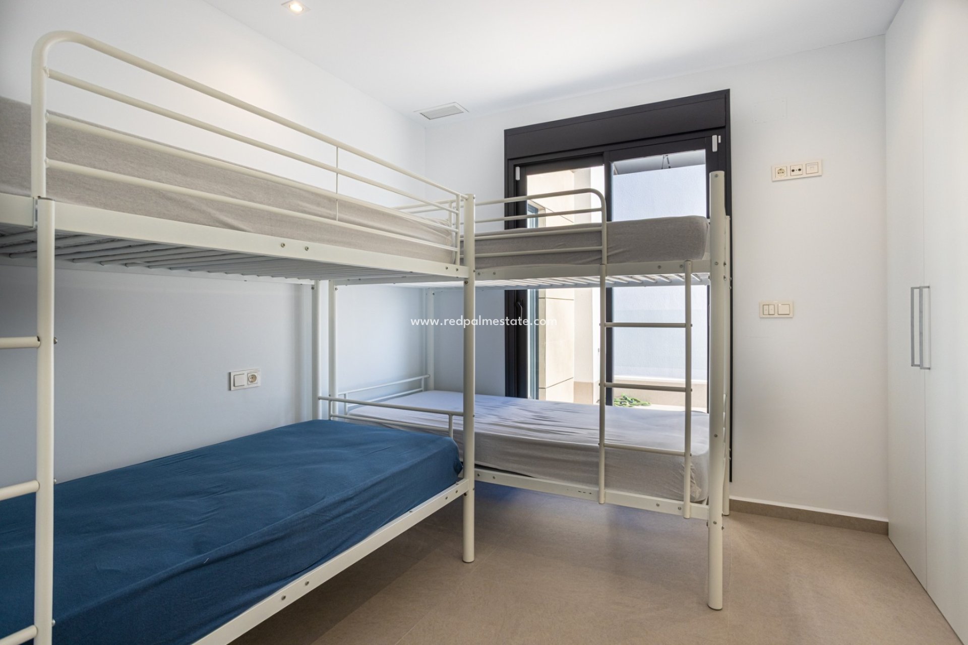 Resale - Villa -
Dolores - Costa Blanca