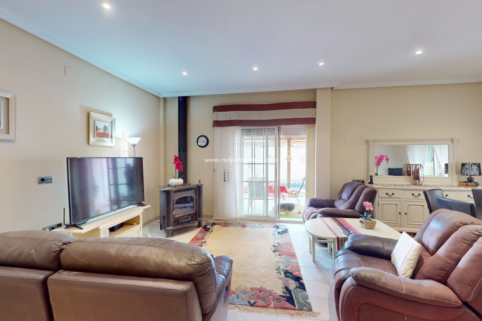 Resale - Villa -
Dolores De Pacheco