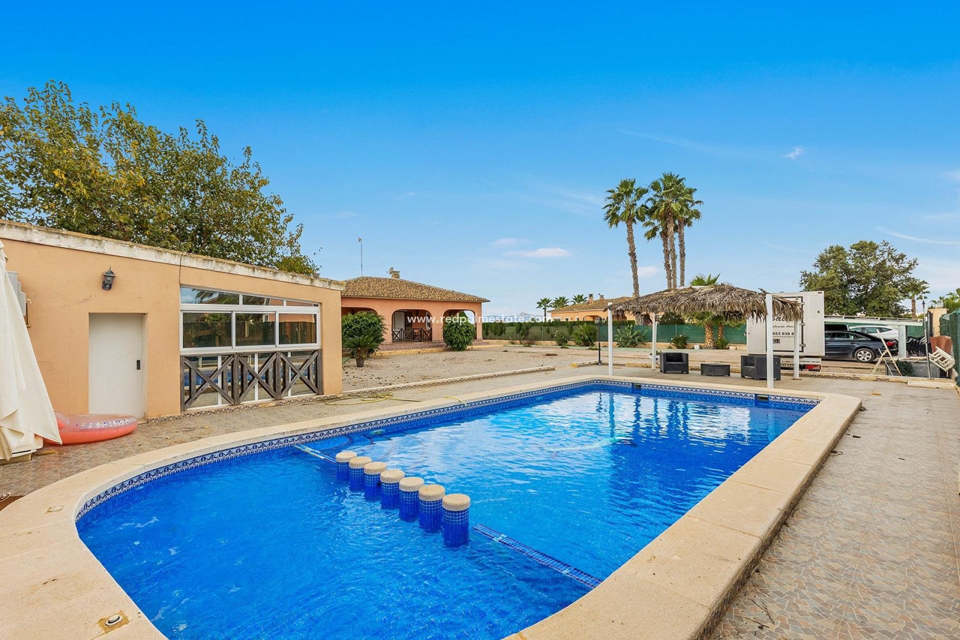 Resale - Villa -
Dolores - Vereda del pozo