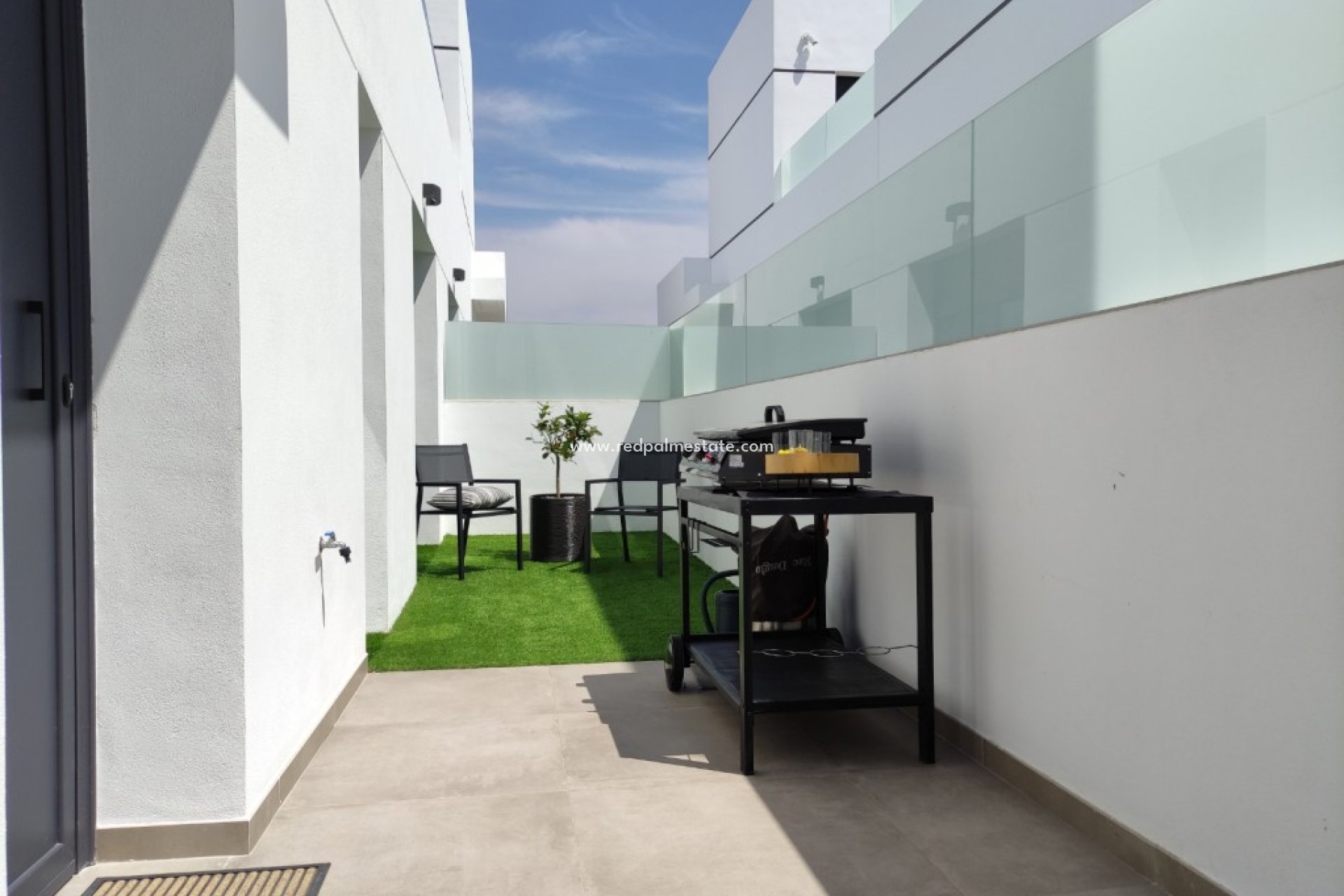 Resale - Villa -
Dolores