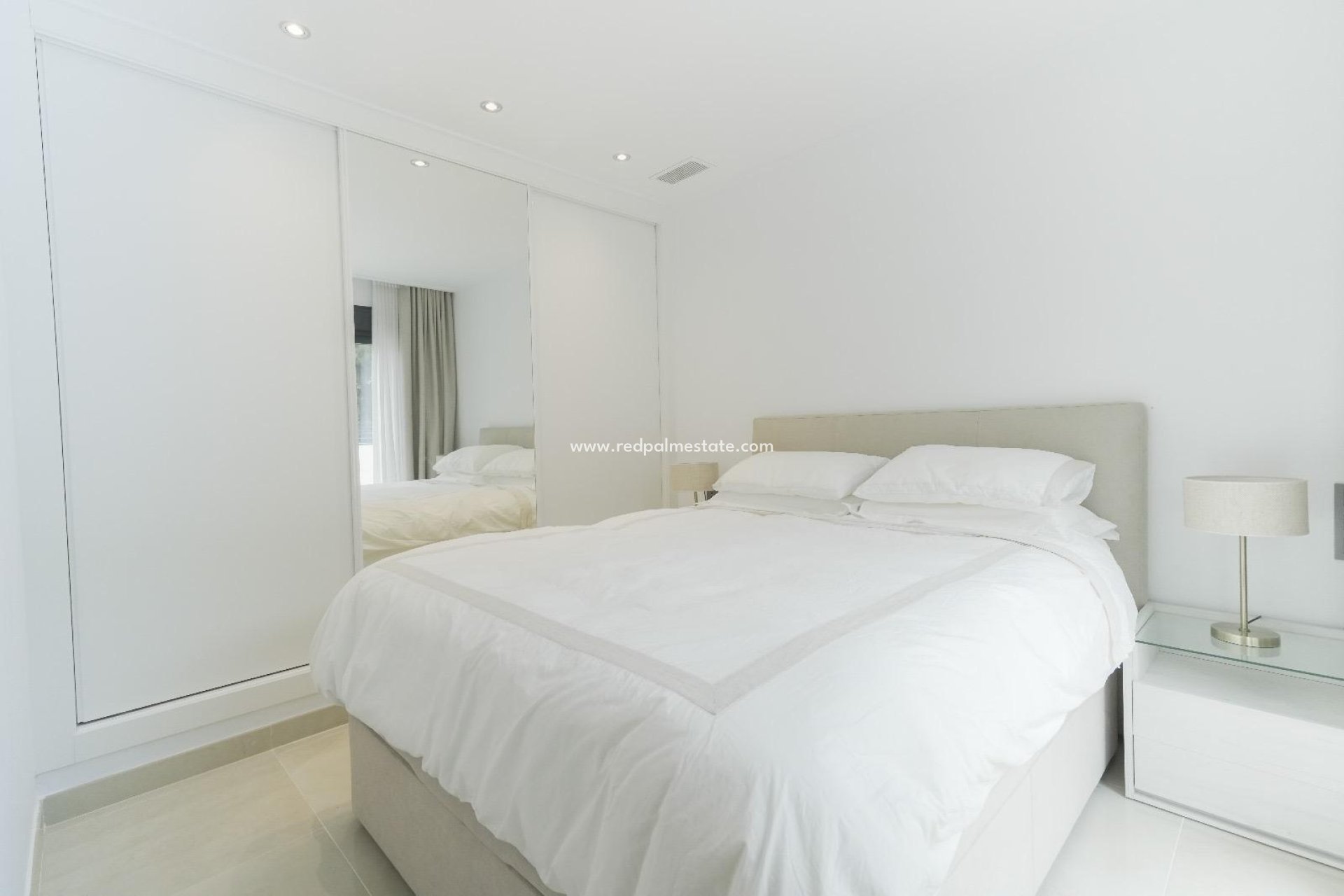 Resale - Villa -
Dolores