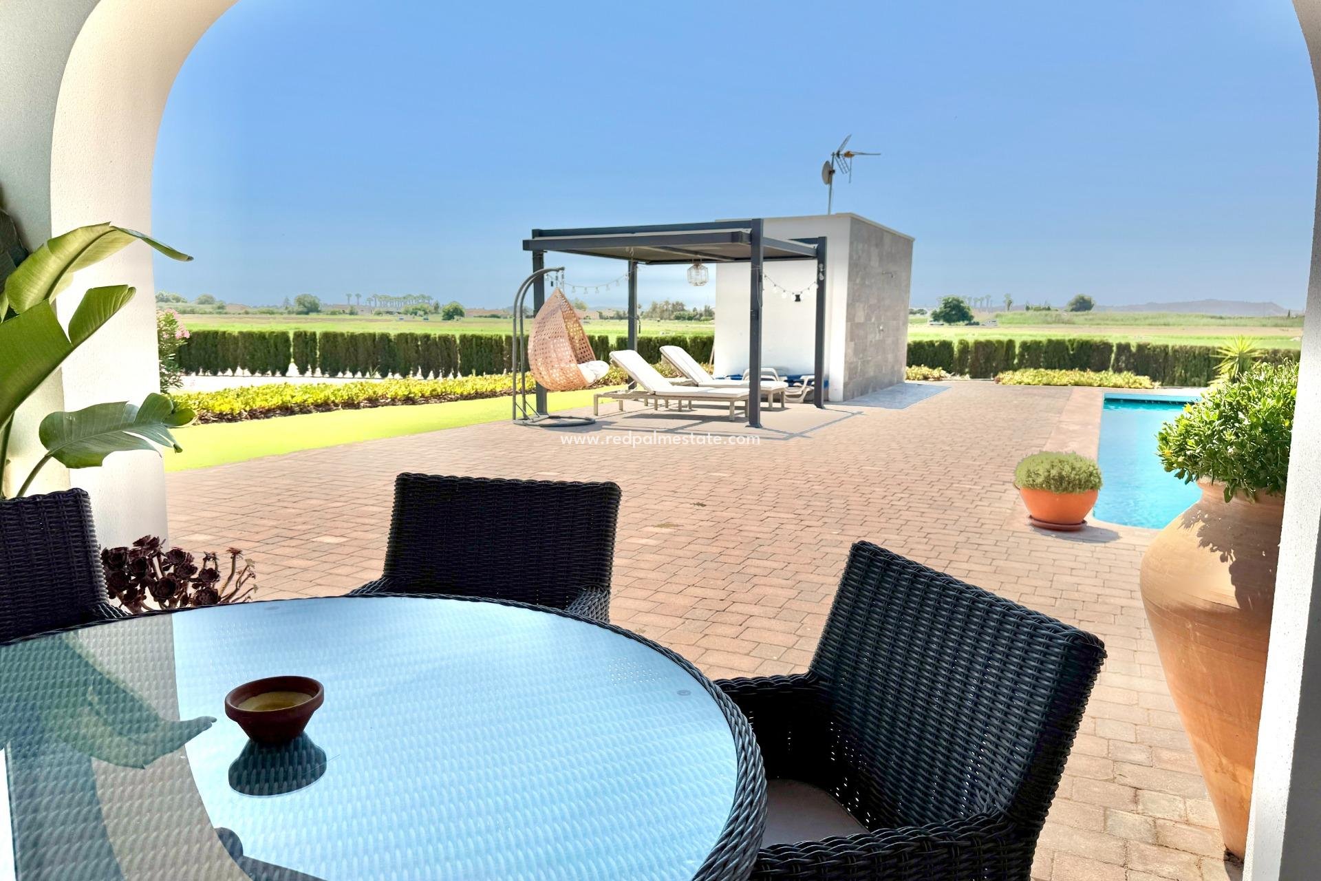 Resale - Villa -
Dolores