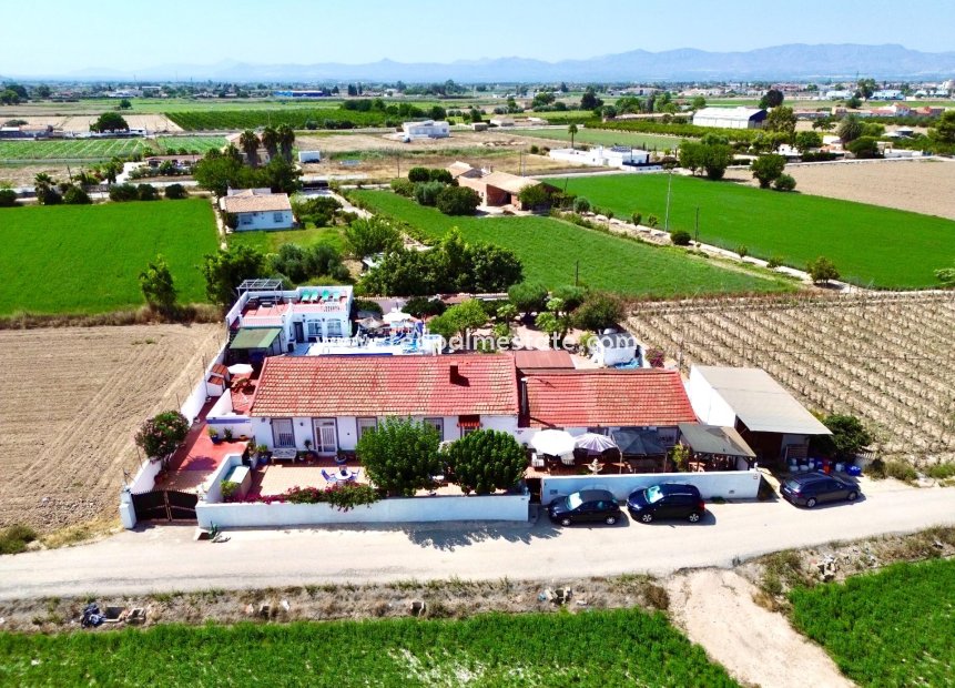 Resale - Villa -
Dolores