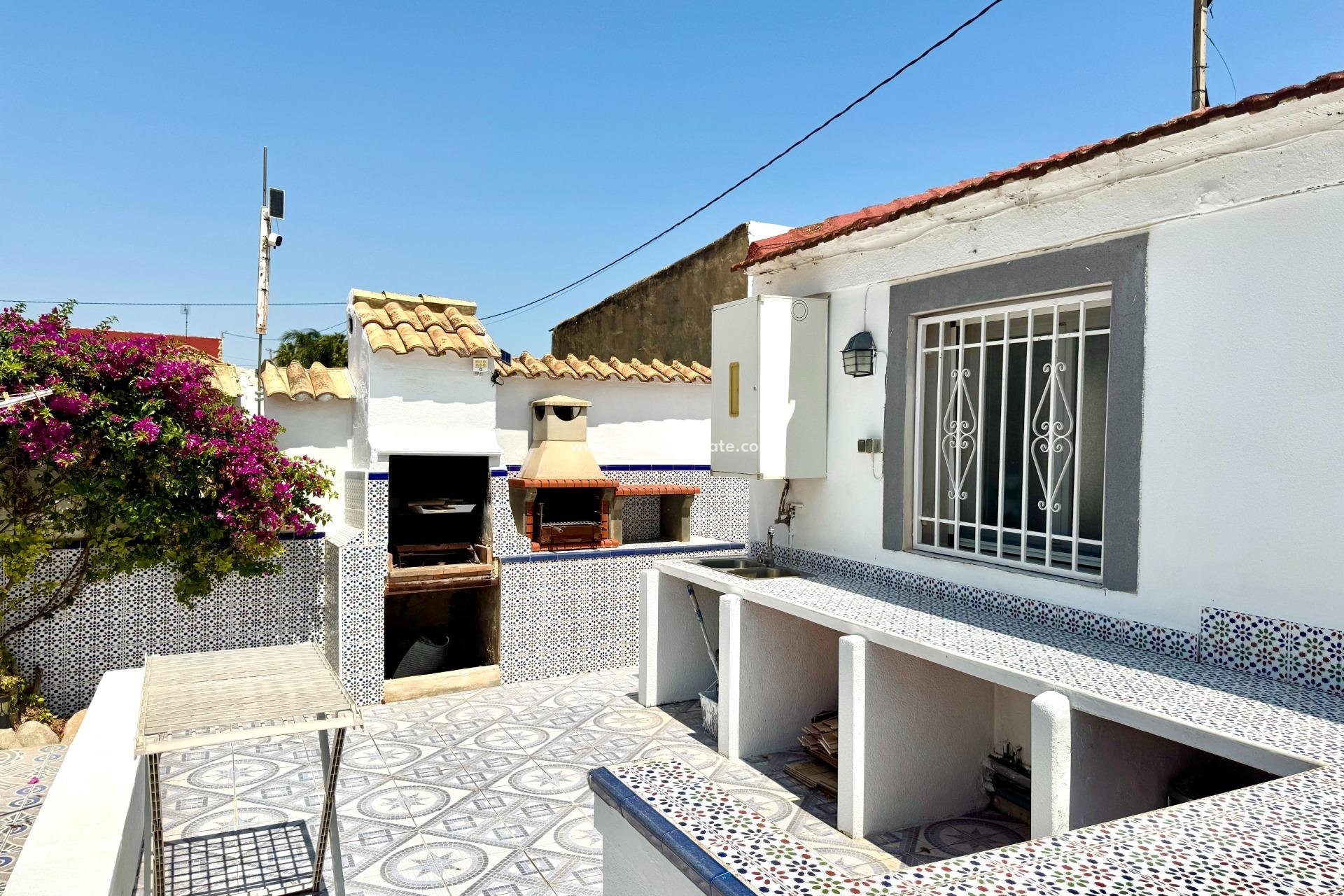Resale - Villa -
Dolores