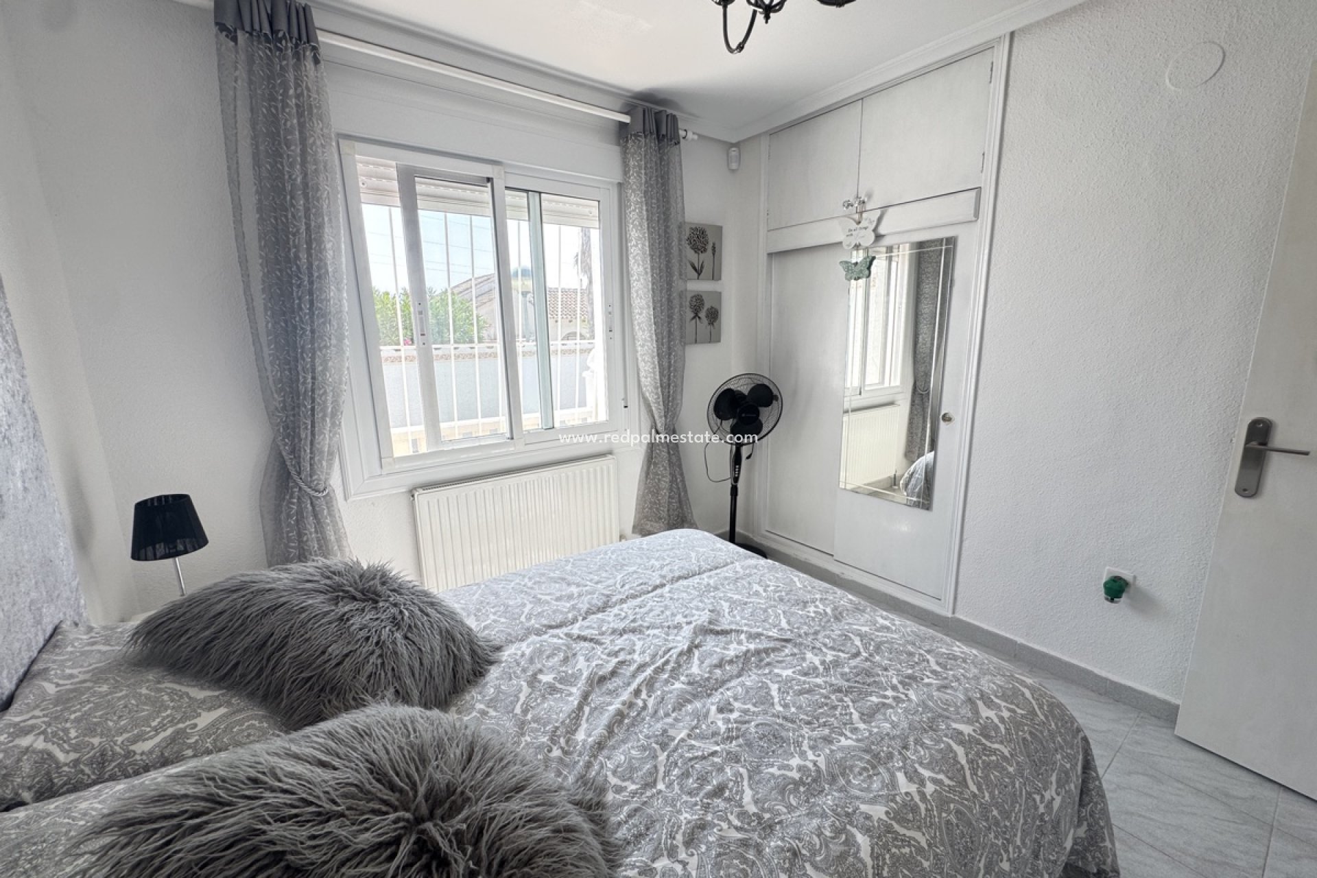 Resale - Villa -
Eagles Nest