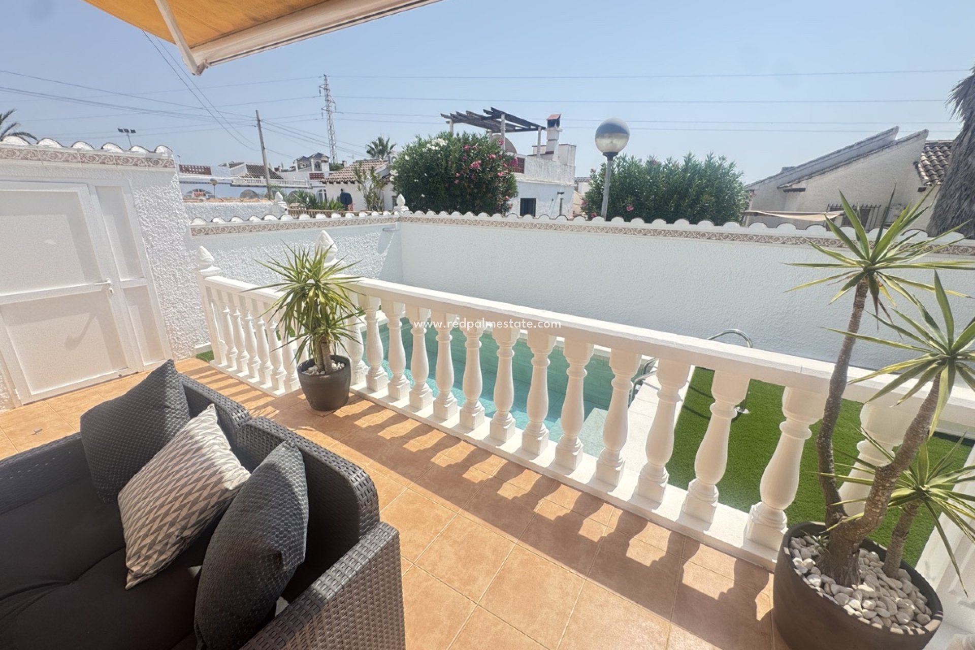Resale - Villa -
Eagles Nest