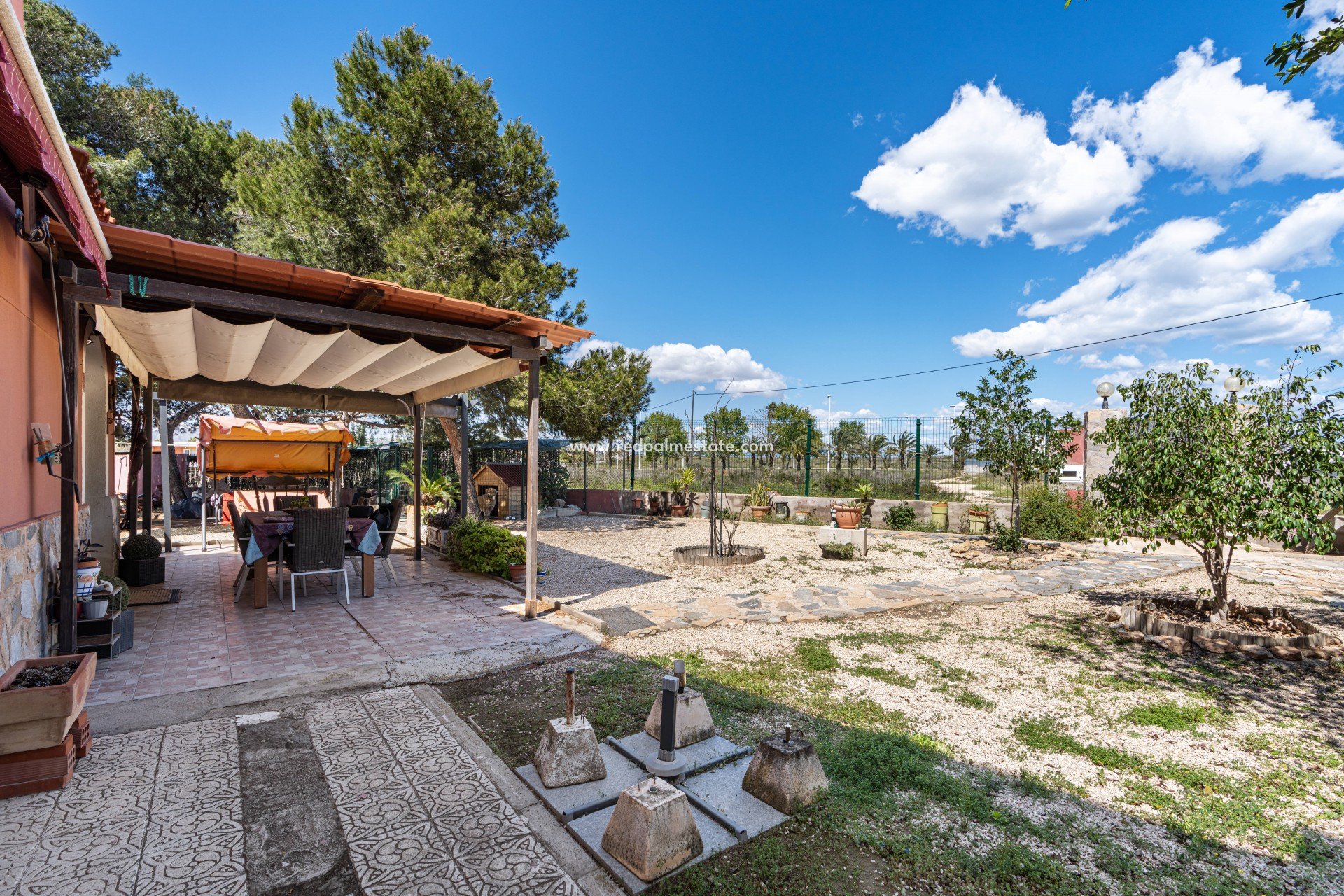 Resale - Villa -
El Altet - San Francisco de Asis