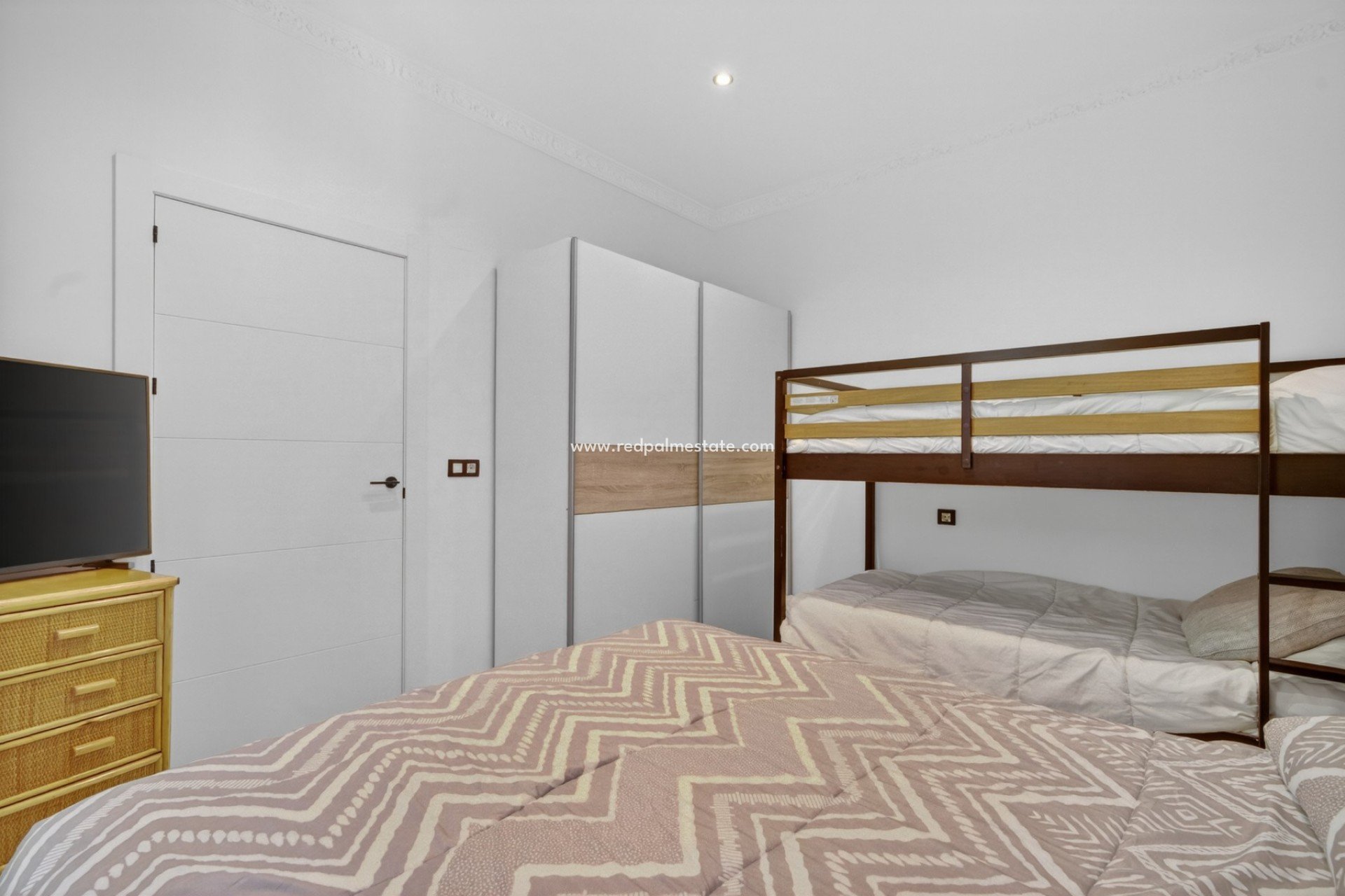 Resale - Villa -
El Altet - San Francisco de Asis