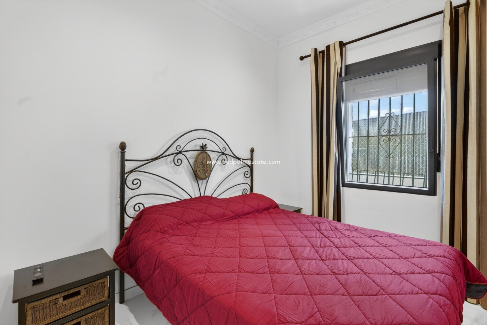 Resale - Villa -
El Altet - San Francisco de Asis