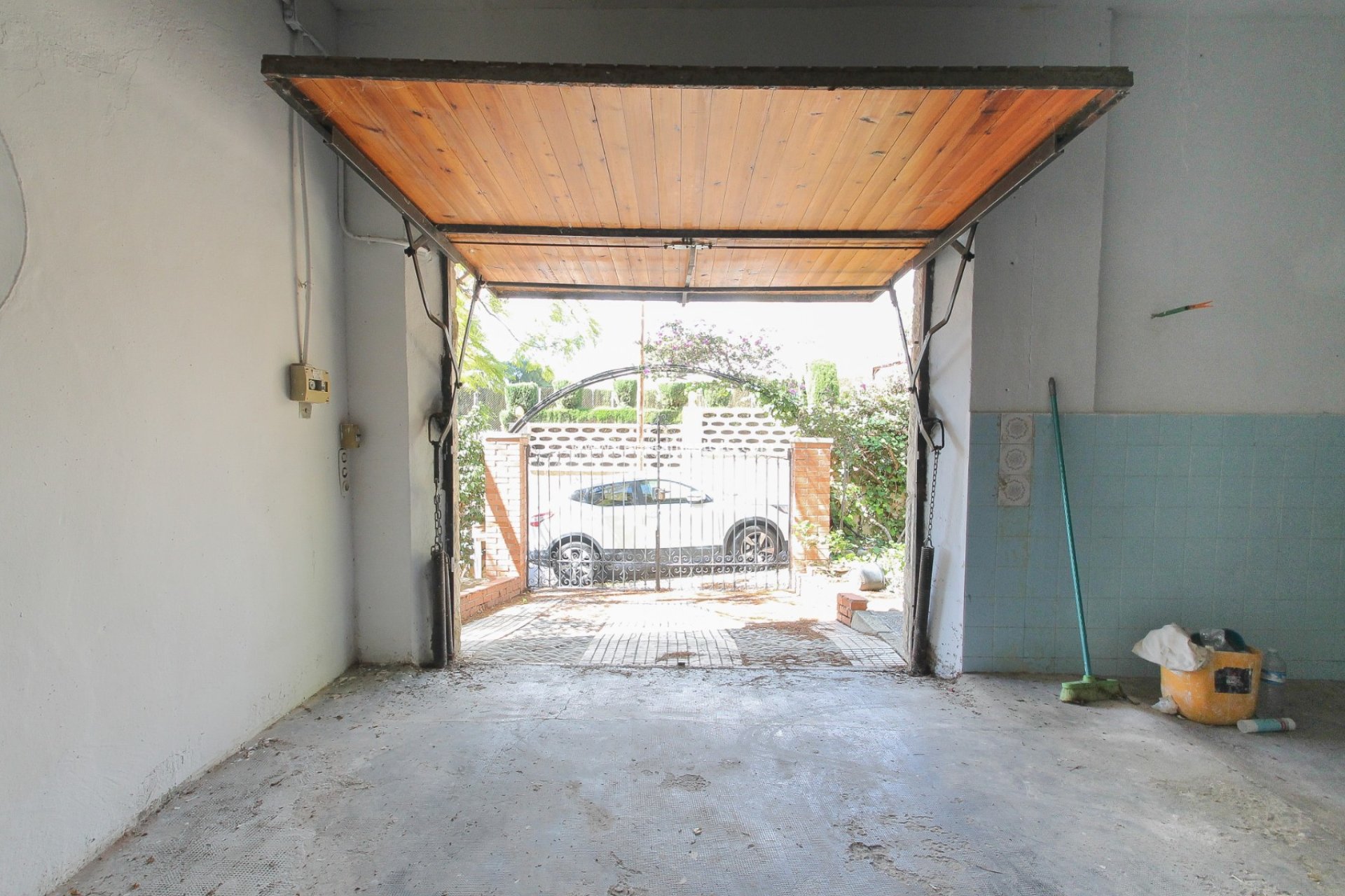 Resale - Villa -
El Campello