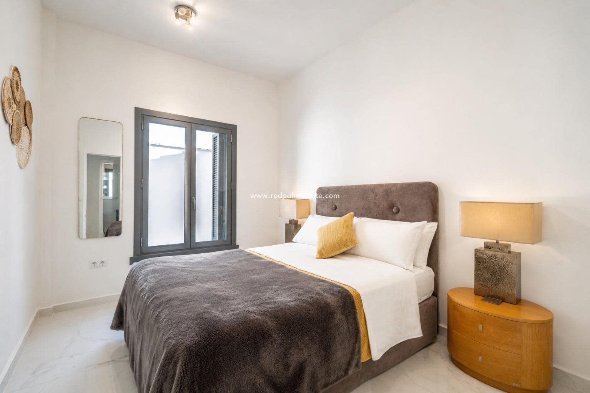 Resale - Villa -
El Valle Golf Resort - Inland