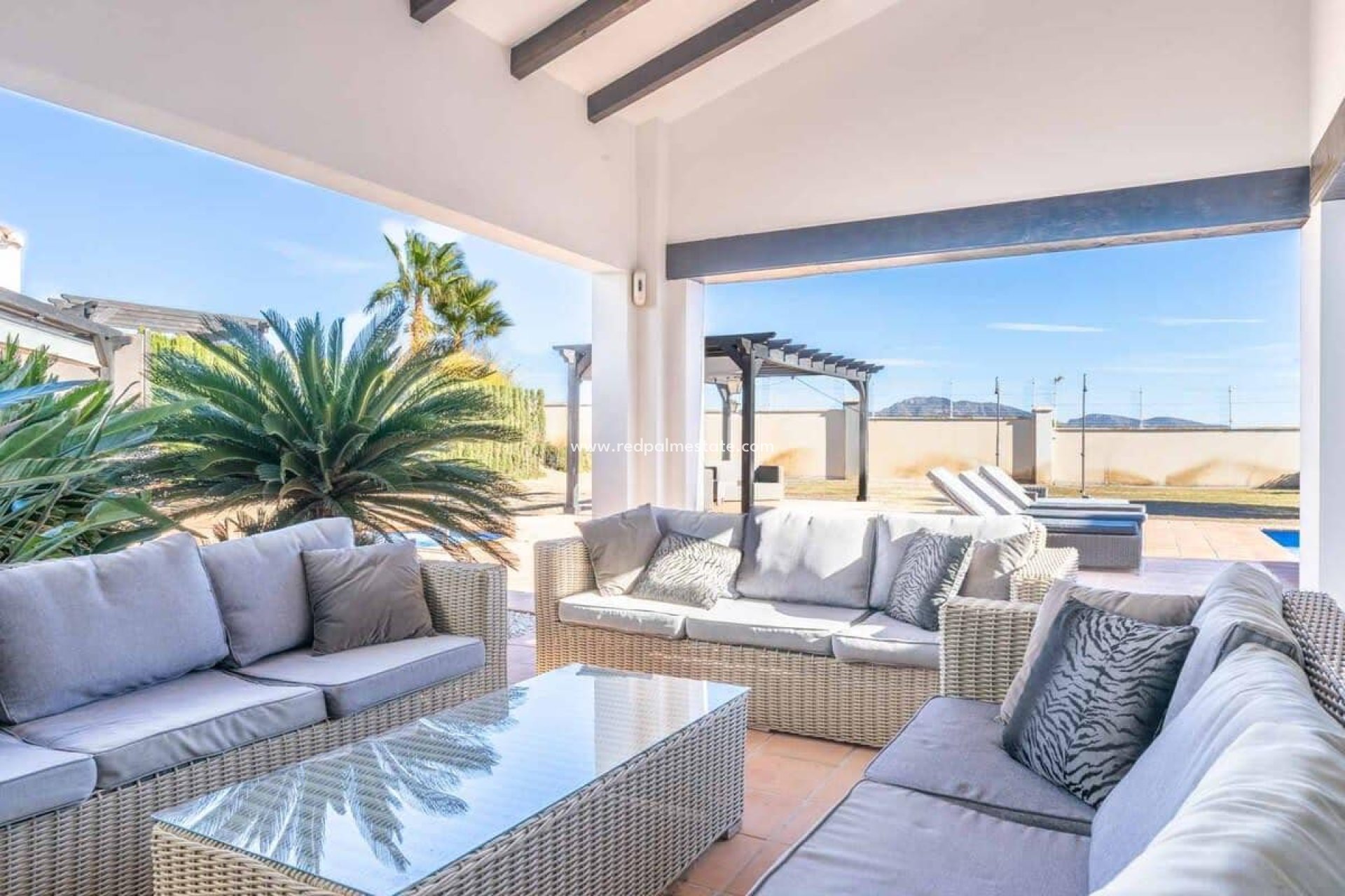 Resale - Villa -
El Valle Golf Resort - Inland