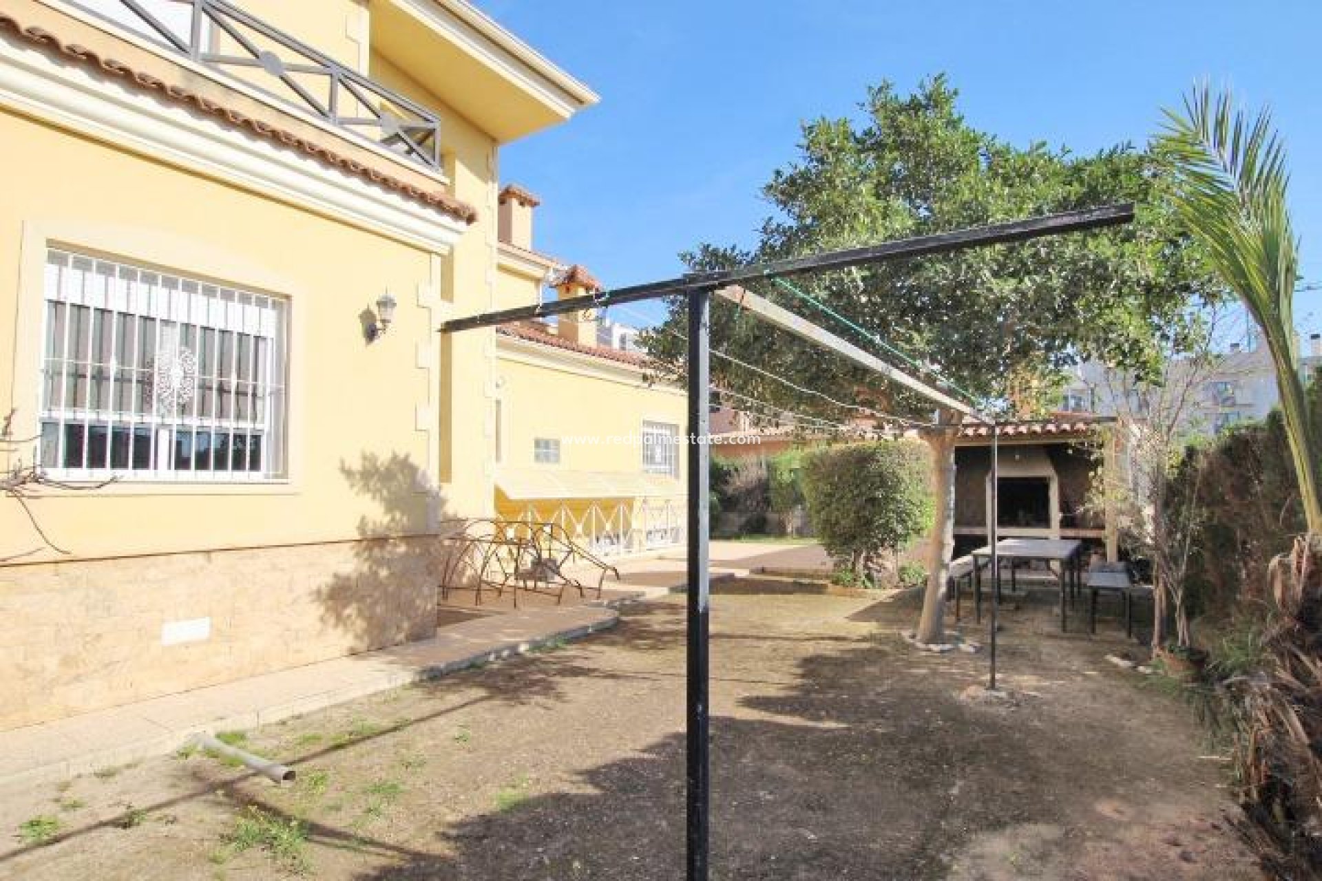 Resale - Villa -
Elche - Altabix